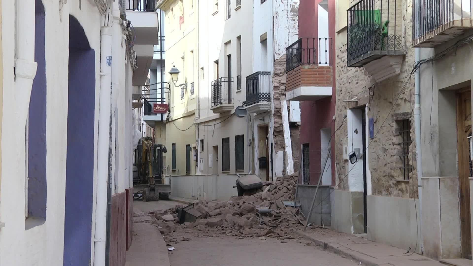 X041-VALENCIA CASA DERRIBADA VIENTO PUÇOL