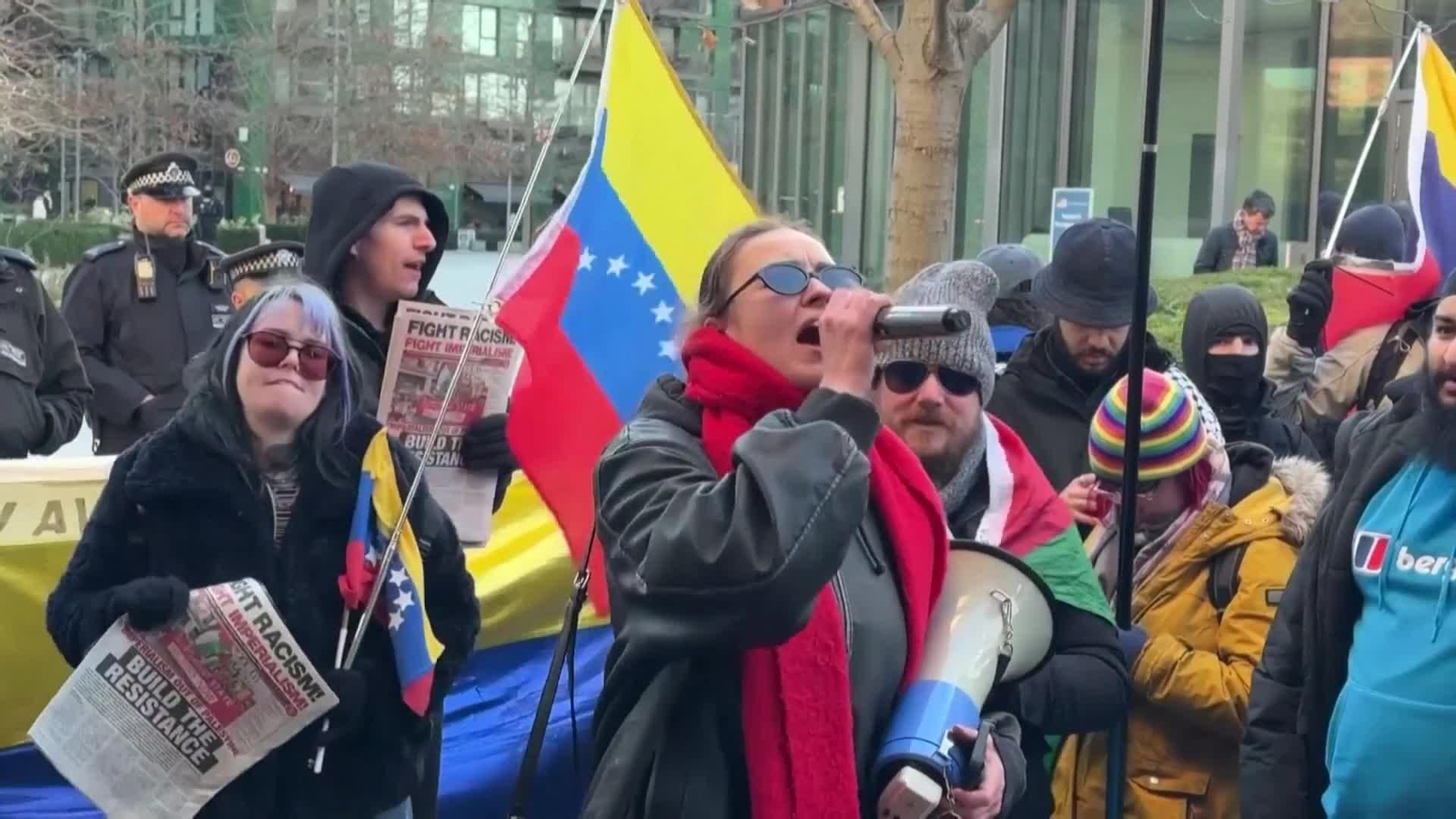 va protesta comunistas uk
