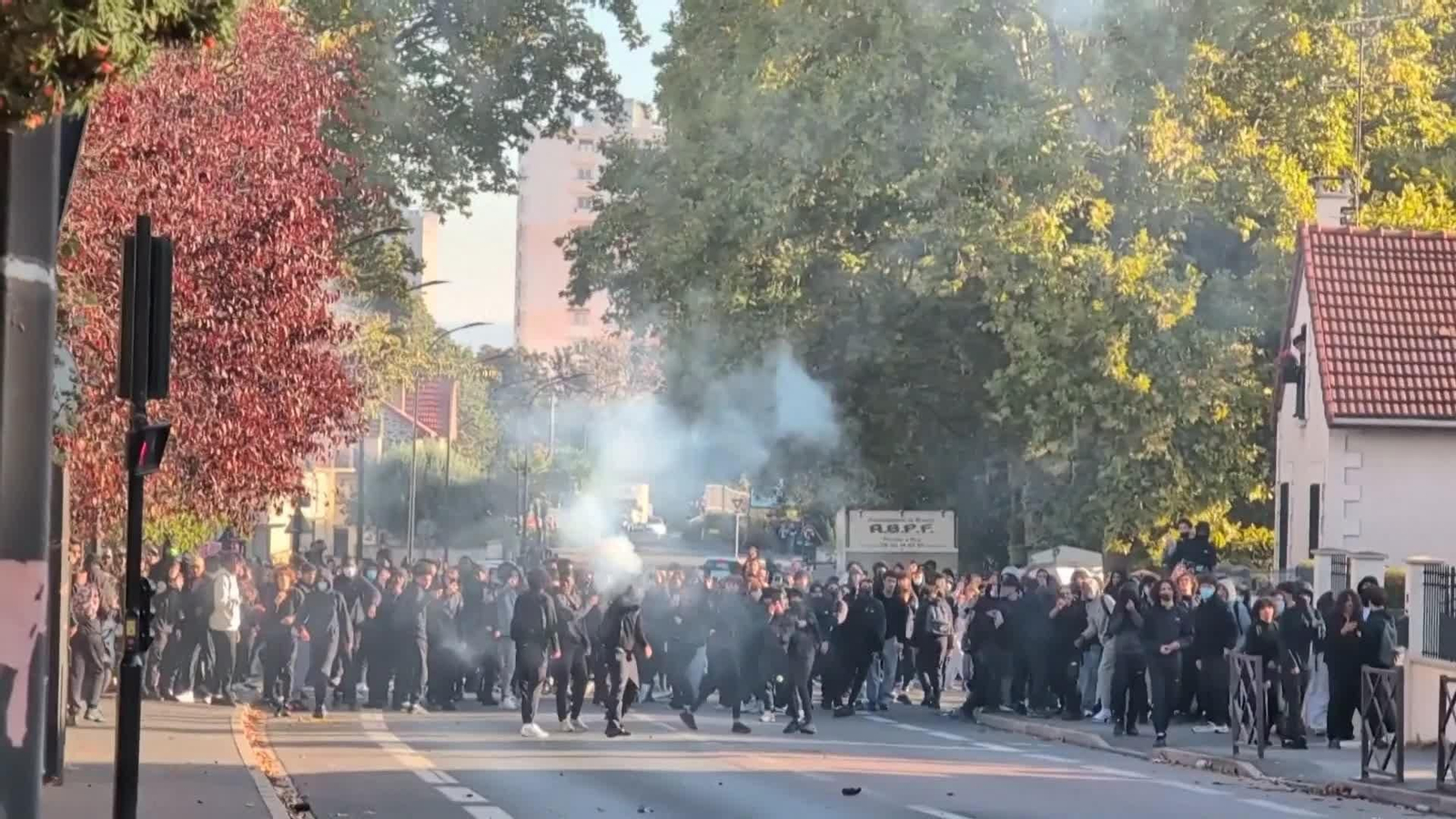 L074-FRANCIA PROTESTA ESTUDIANTES