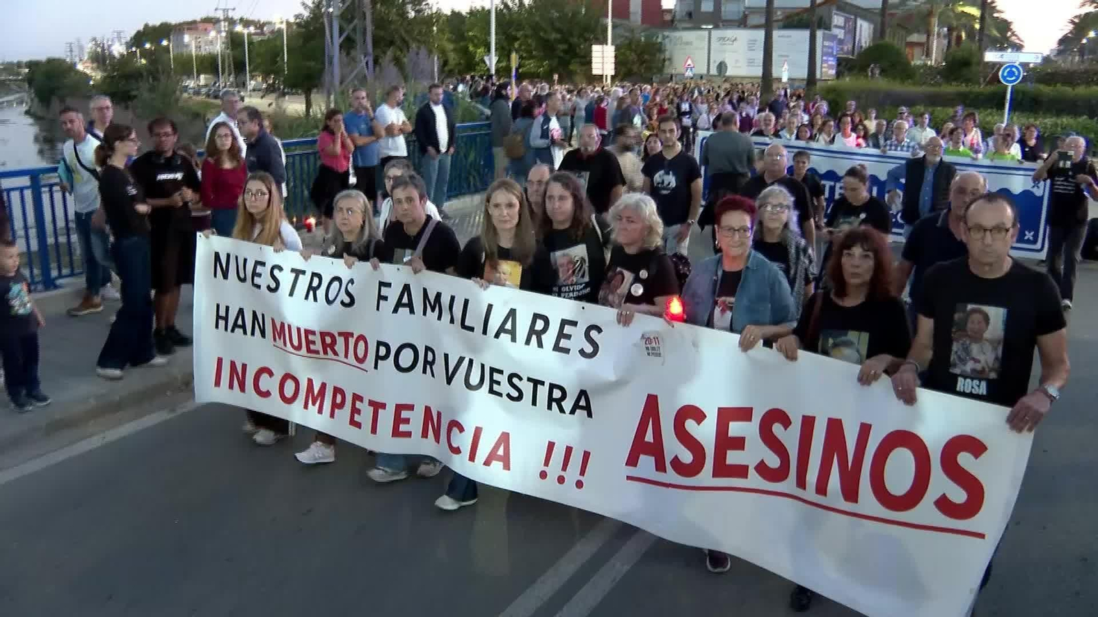 J094-VALENCIA MARCHA HOMENAJE SEGUNDO ANIVERSARIO DANA