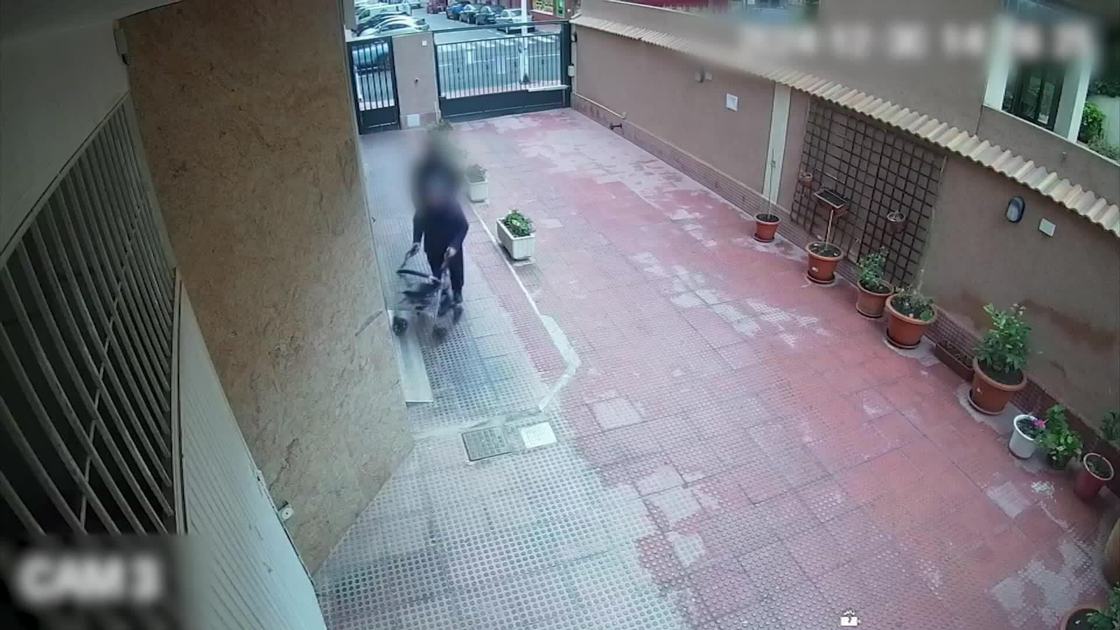 X014-IMAGENES GUARDIA CIVIL ESTAFA ANCIANOS