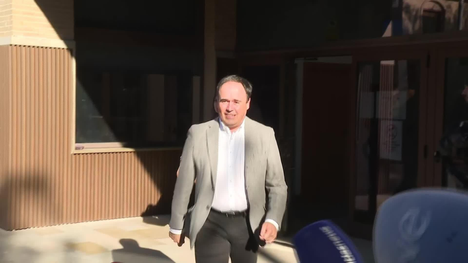 V016-VALENCIA DECLARA PEREZ LLORCA