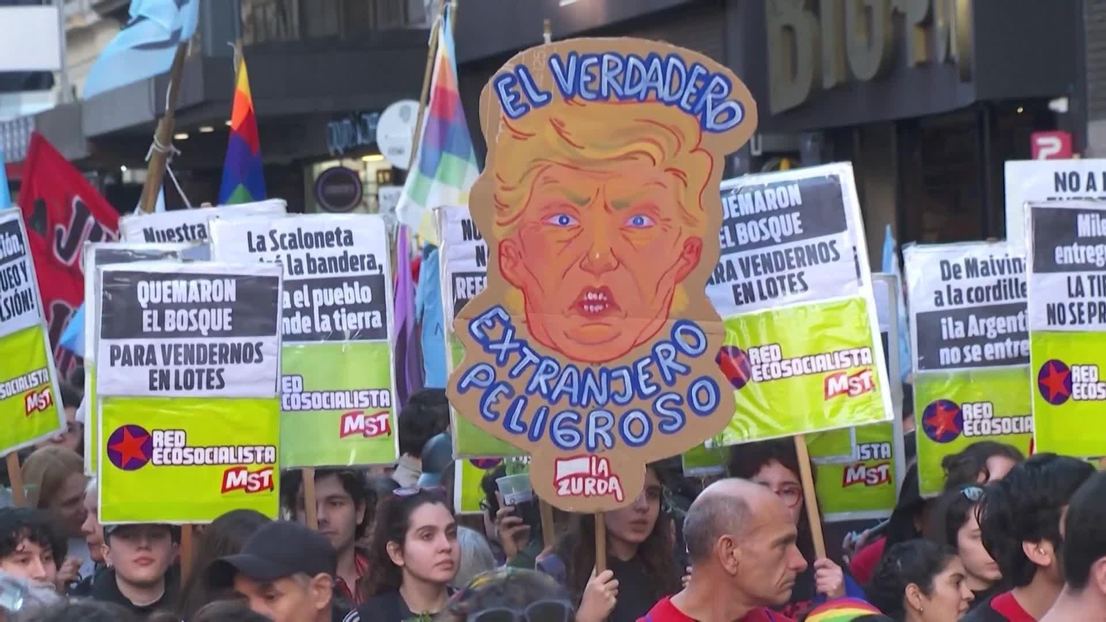 va mani indigenas argentina