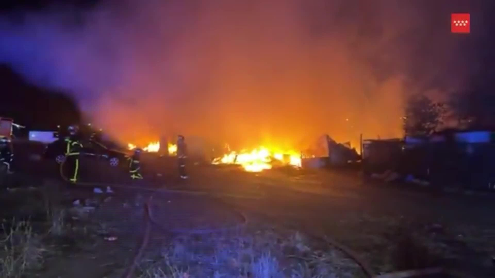 X044-MADRID INCENDIO CHABOLAS LEGANES