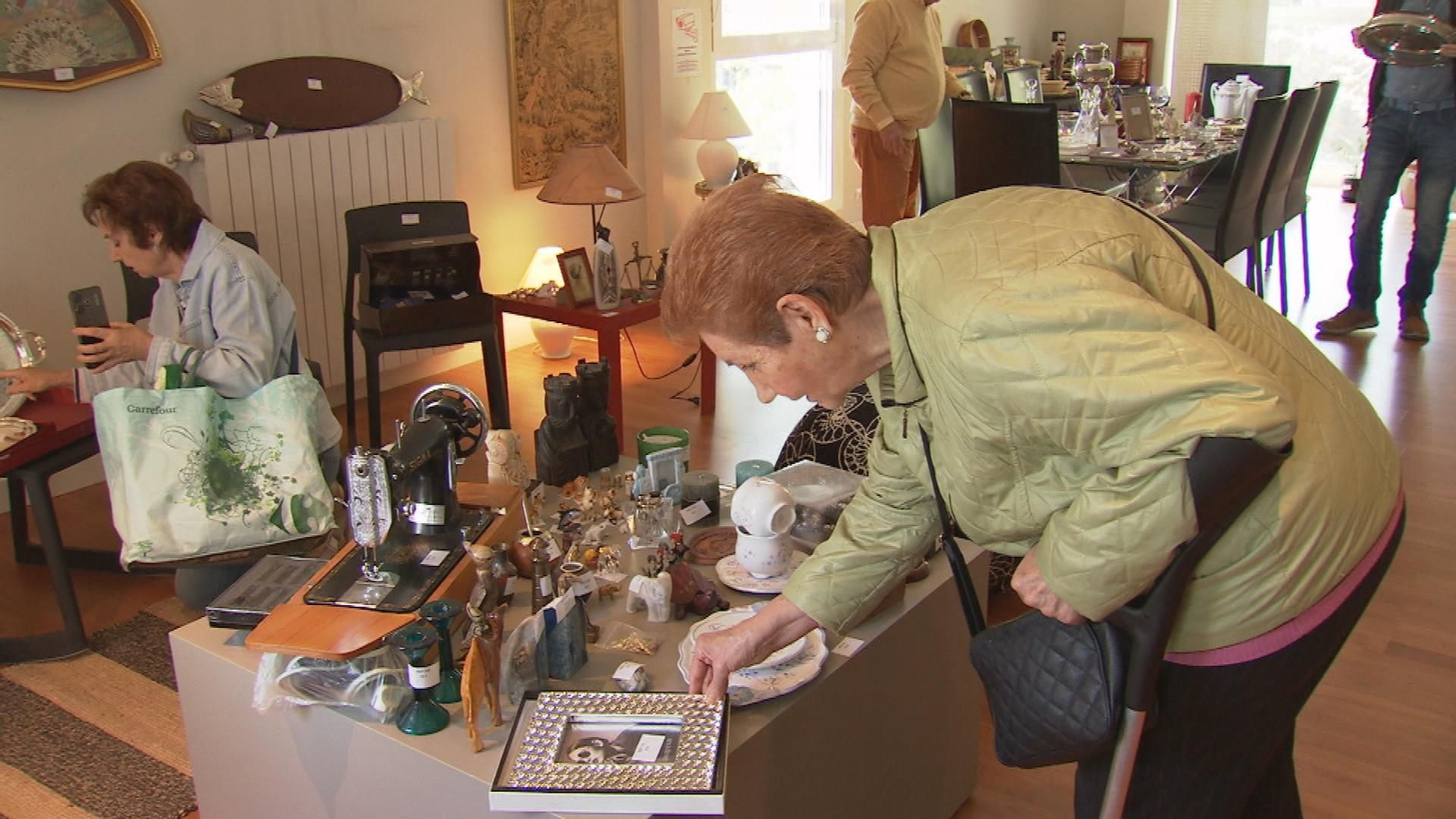 M001 EDI MADRID MERCADILLOS EN CASA frame 703