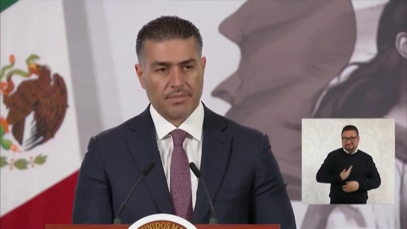 va merchandising del poli que detuvo al mencho