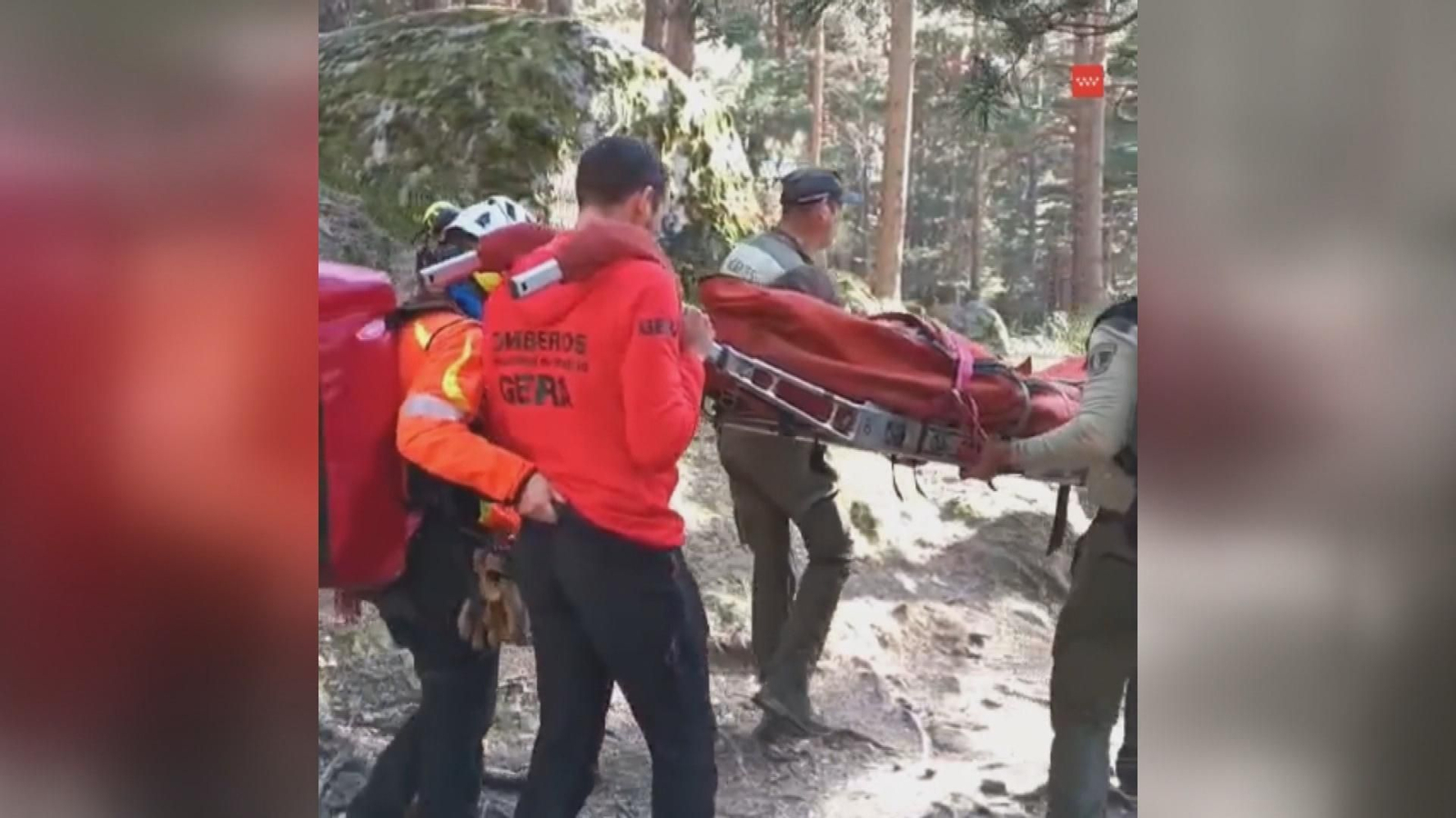 Rescatados cuatro senderistas con lesiones leves en la sierra de Madrid