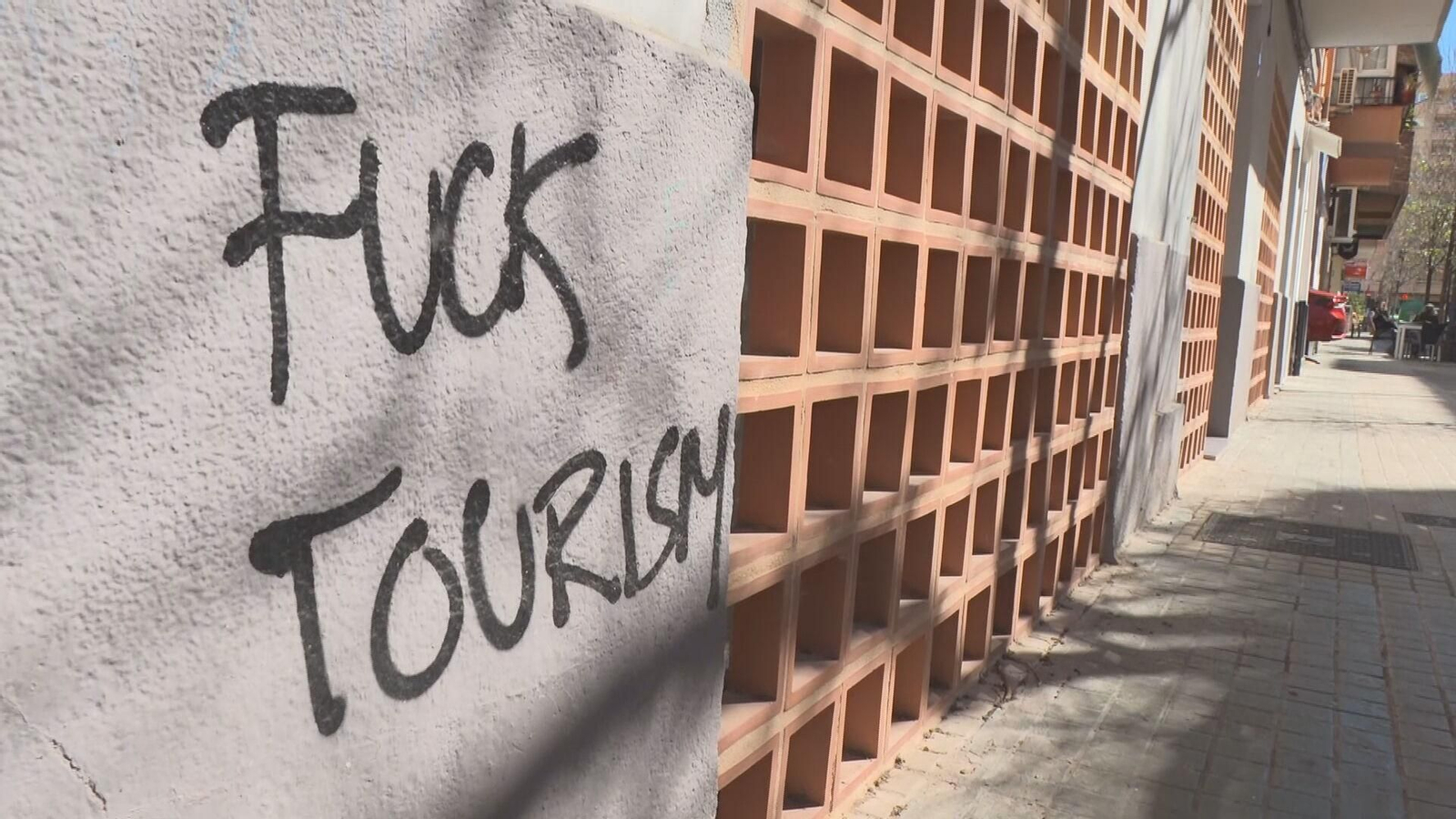 L027 VALENCIA SABOTAJES PISOS TURISTICOS AIRBNB frame 5852