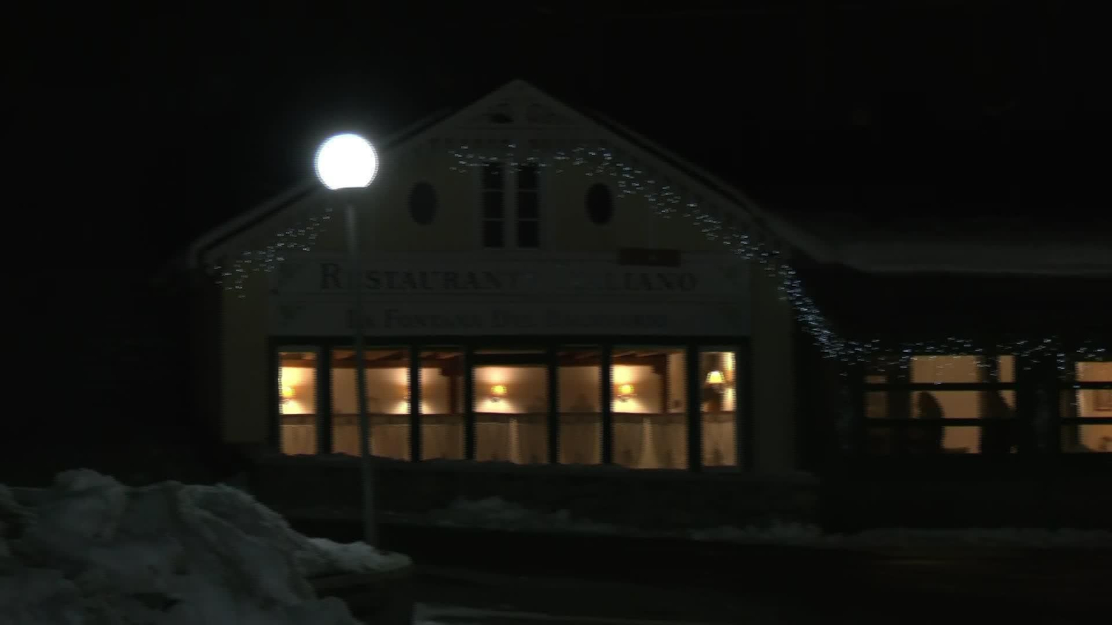 L061-HUESCA FACHADA BALNEARIO PANTICOSA Y TOTALES GERENTE