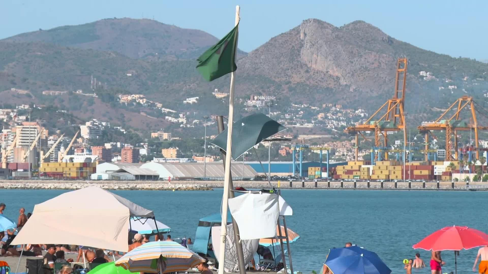 X045-EDI VARIOS PASAR FRIO EN VACACIONES