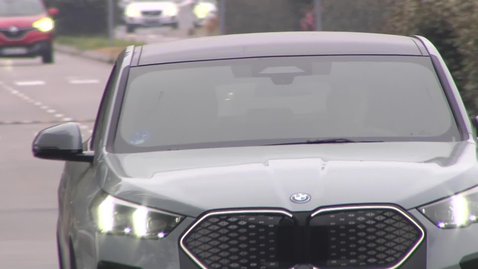 X041-MADRID LLEGADA COCHES CIUDAD DEPORTIVA RMADRID X041-MADRID LLEGADA COCHES CIUDAD DEPORTIVA RMADRID