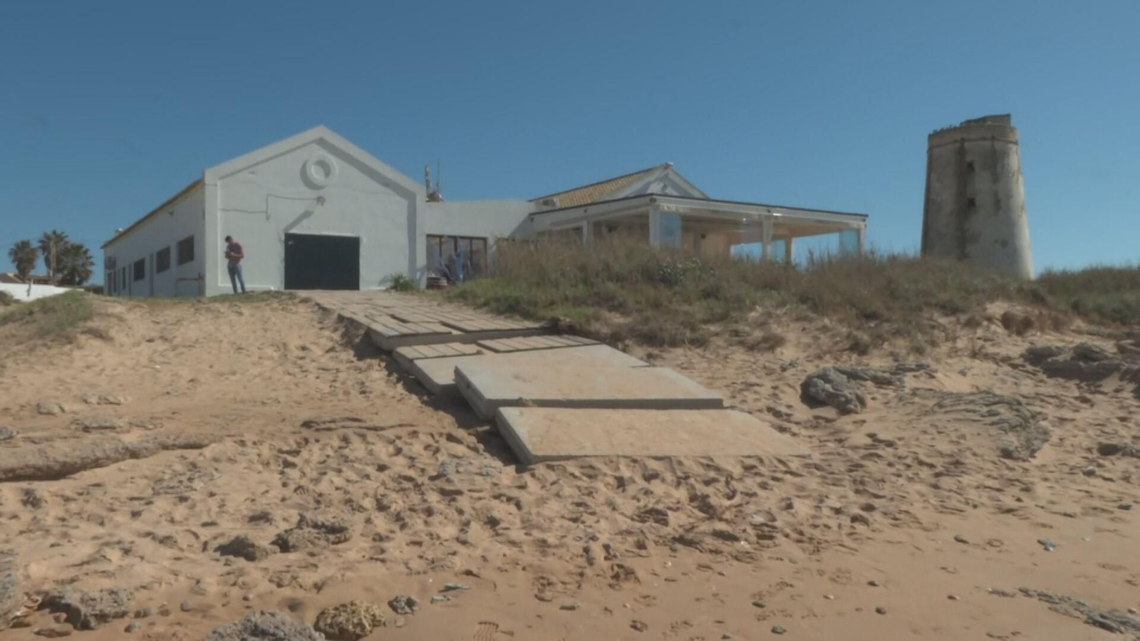 V046-VEJER EL PALMAR ENTRE TEMPORAL Y BUEN TIEMPO