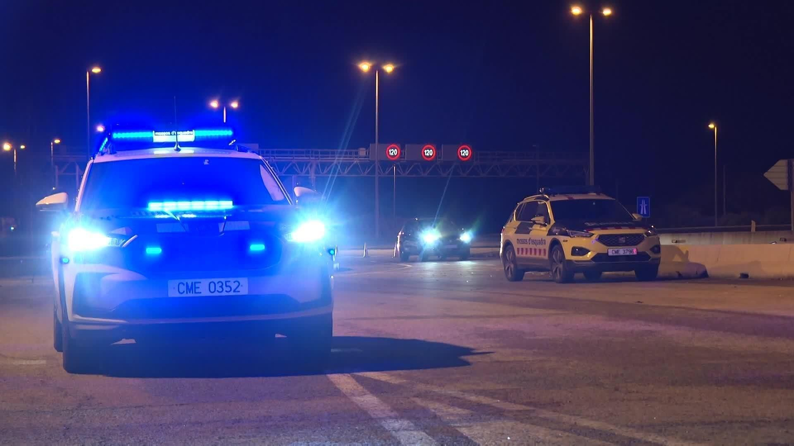 X078-BARCELONA CORTADA AP7 MARTORELL RIESGO DERRUMBE