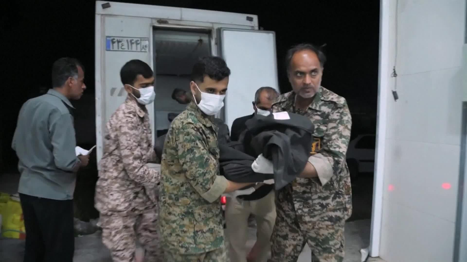 M062-IRAK CADAVERES NIÑAS ESCUELAS