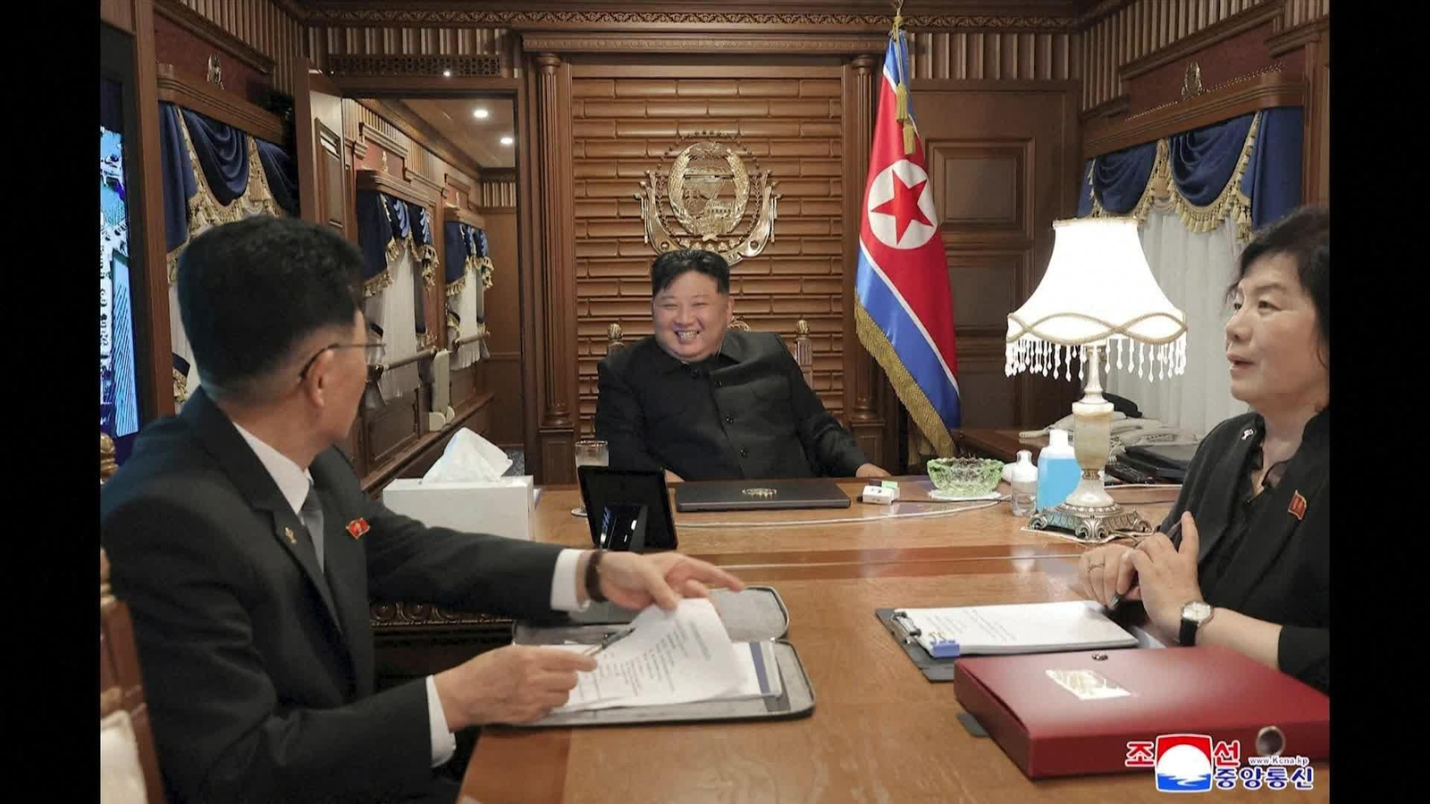M006-COREA DEL NORTE SALIDA DE KIM JONG UM A CHINA