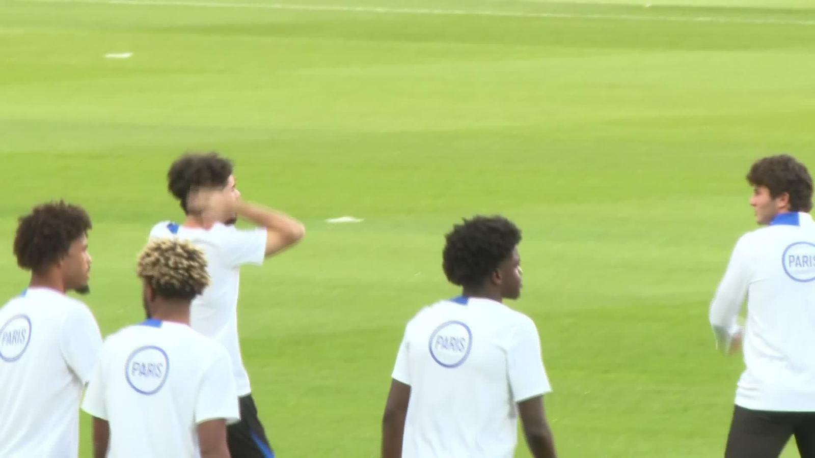 M088-BARCELONA ENTRENAMIENTO DEL PSG