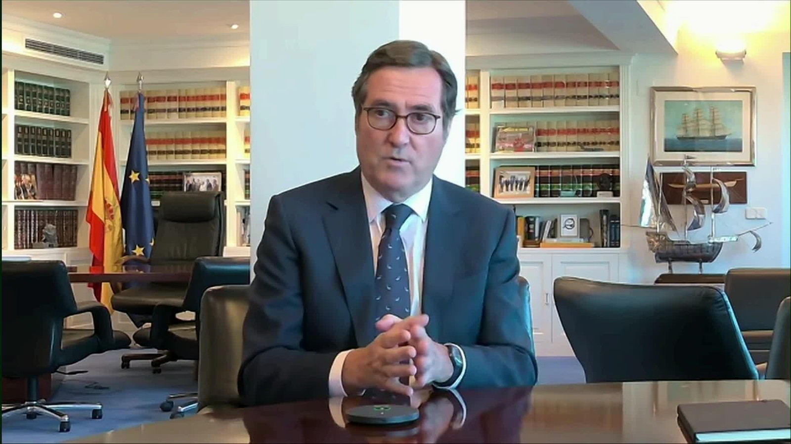J047-MADRID ENTREVISTA GARAMENDI MEDIASET