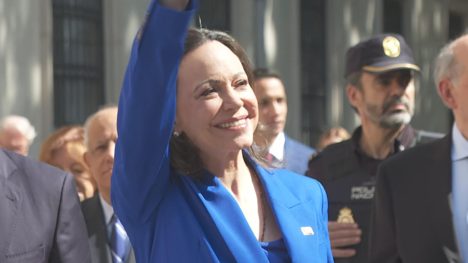 L014 MADRID LLEGADA CORINA MACHADO SENADO frame 3172