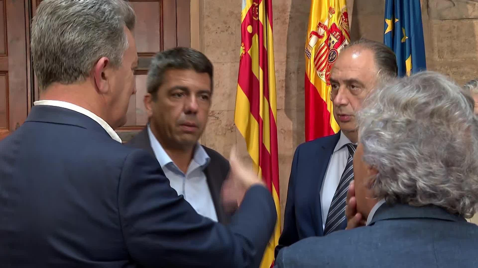 J048-VALENCIA DECLARACIONES MAZON