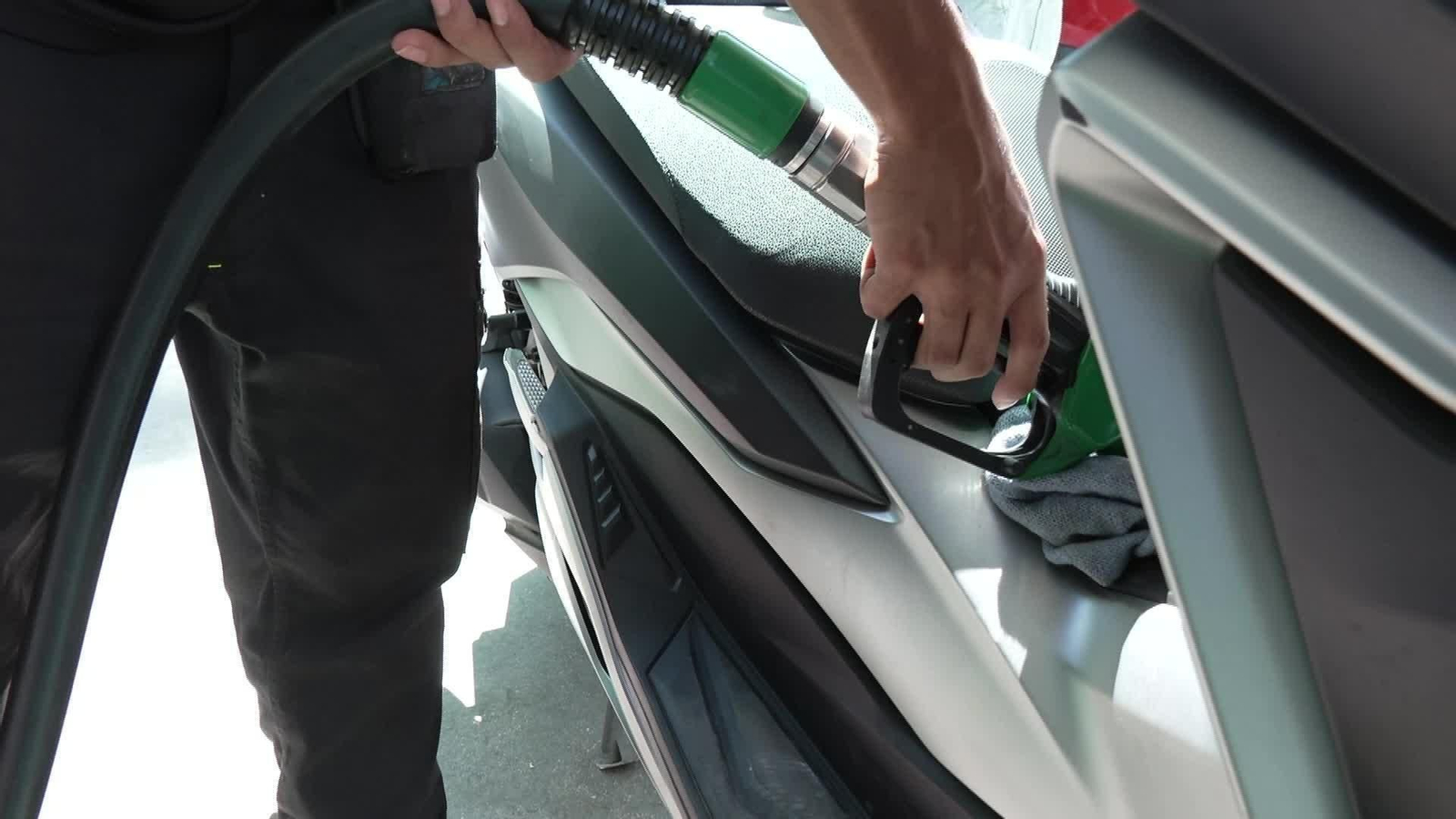 M046-SEVILLA SUBIDA COMBUSTIBLES