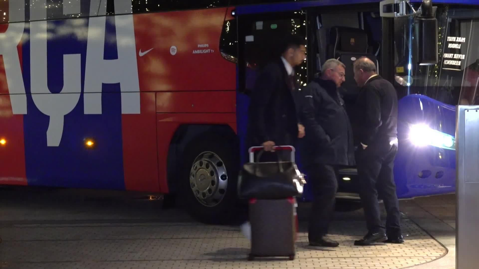 va londres el fc barcelona en su hotel de concentracion