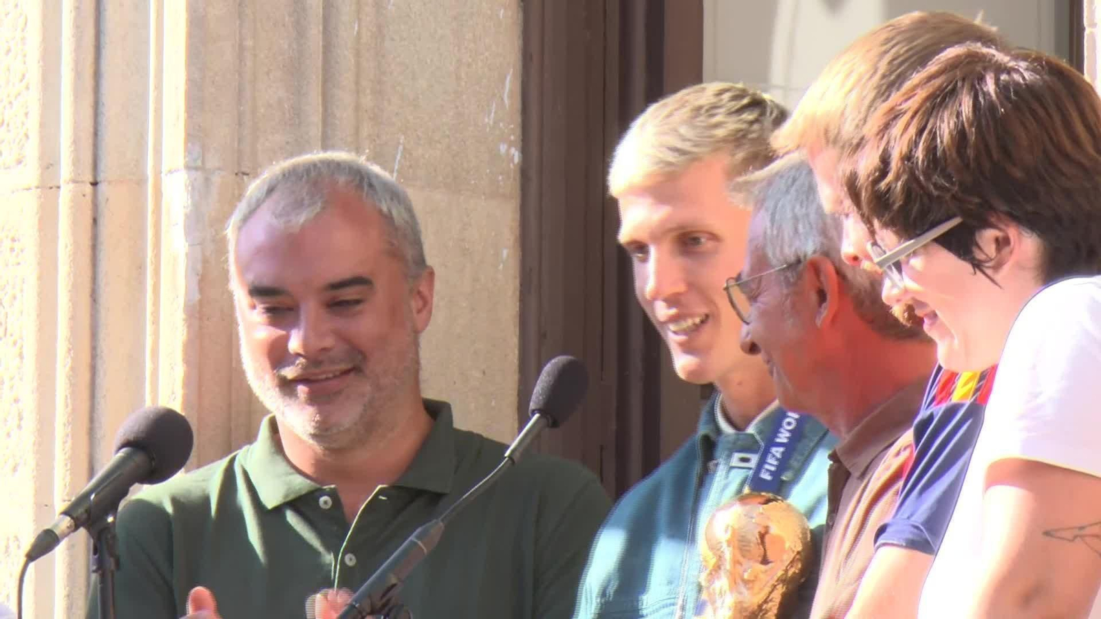 X082-BARCELONA DANI OLMO SOBRE CEUTA