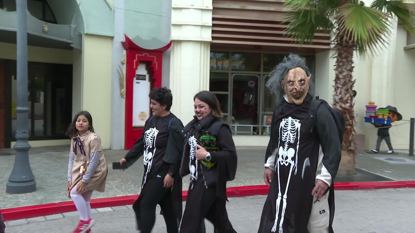 web halloween vs difuntos