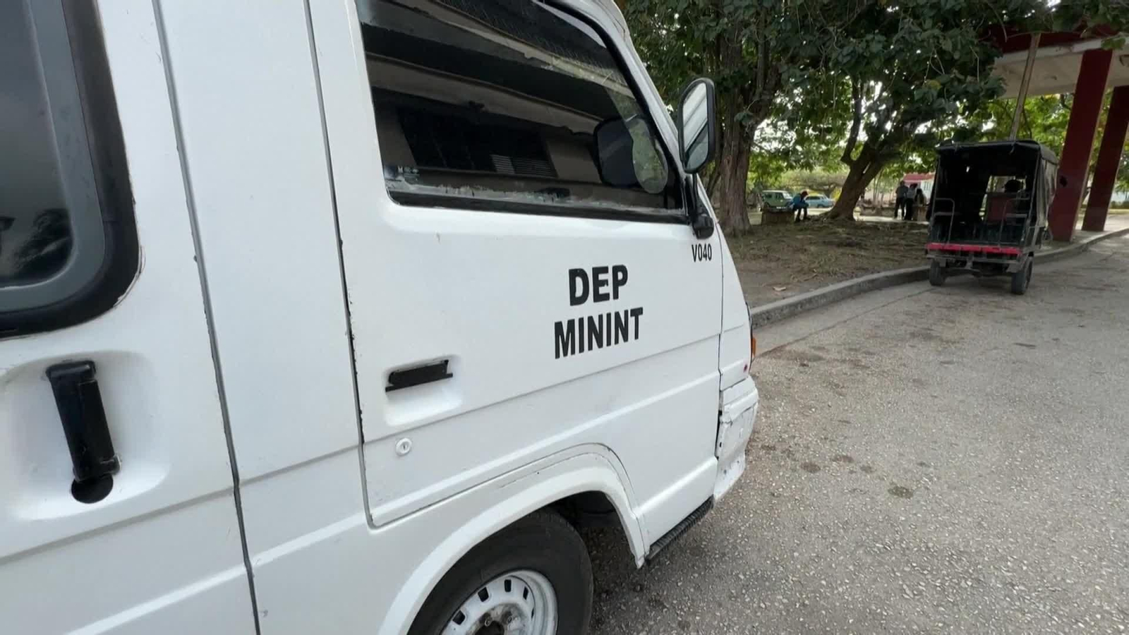 J058-CUBA SE DEFIENDE AGRESION LANCHA