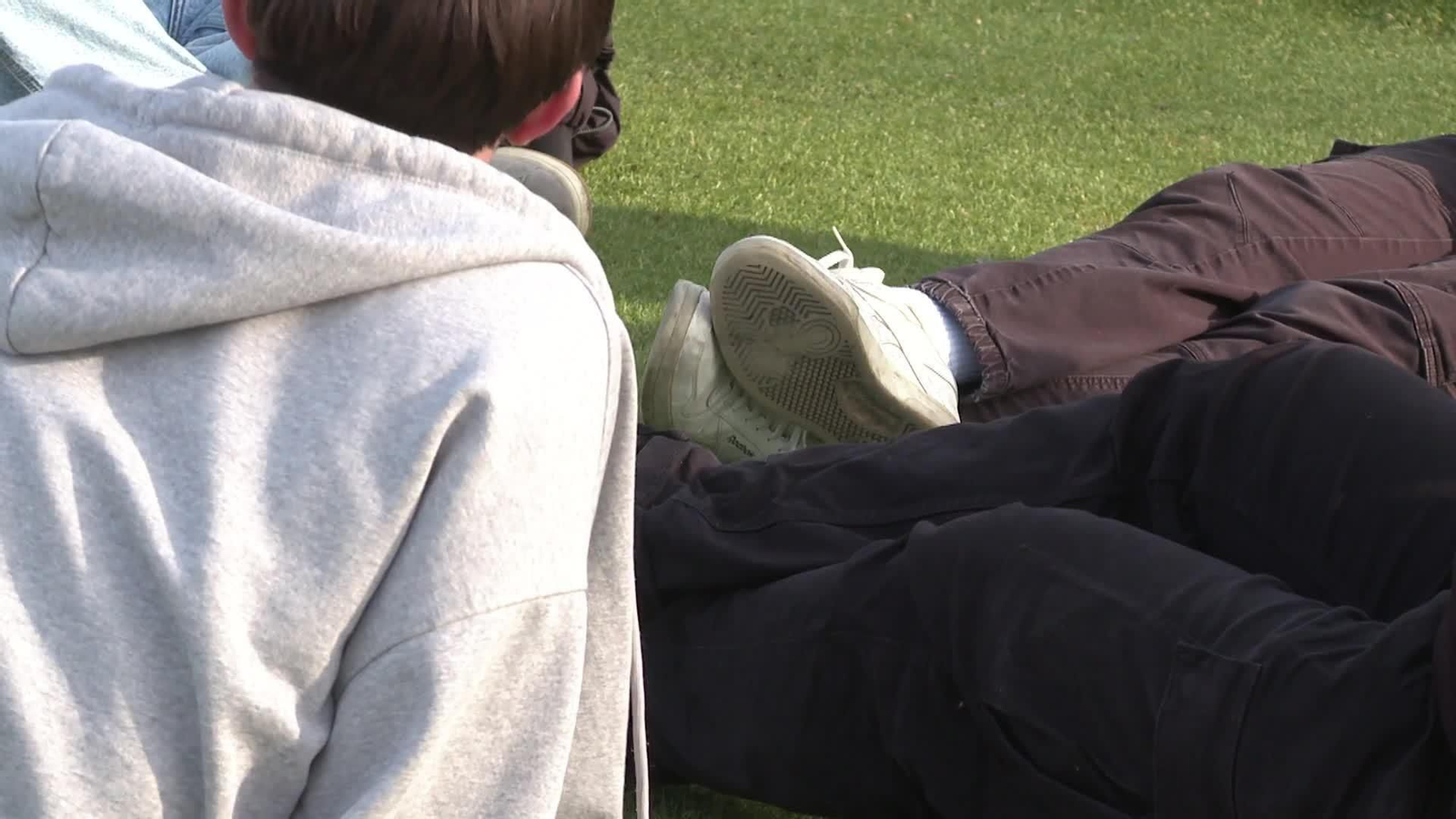 web jovenes y feminismo