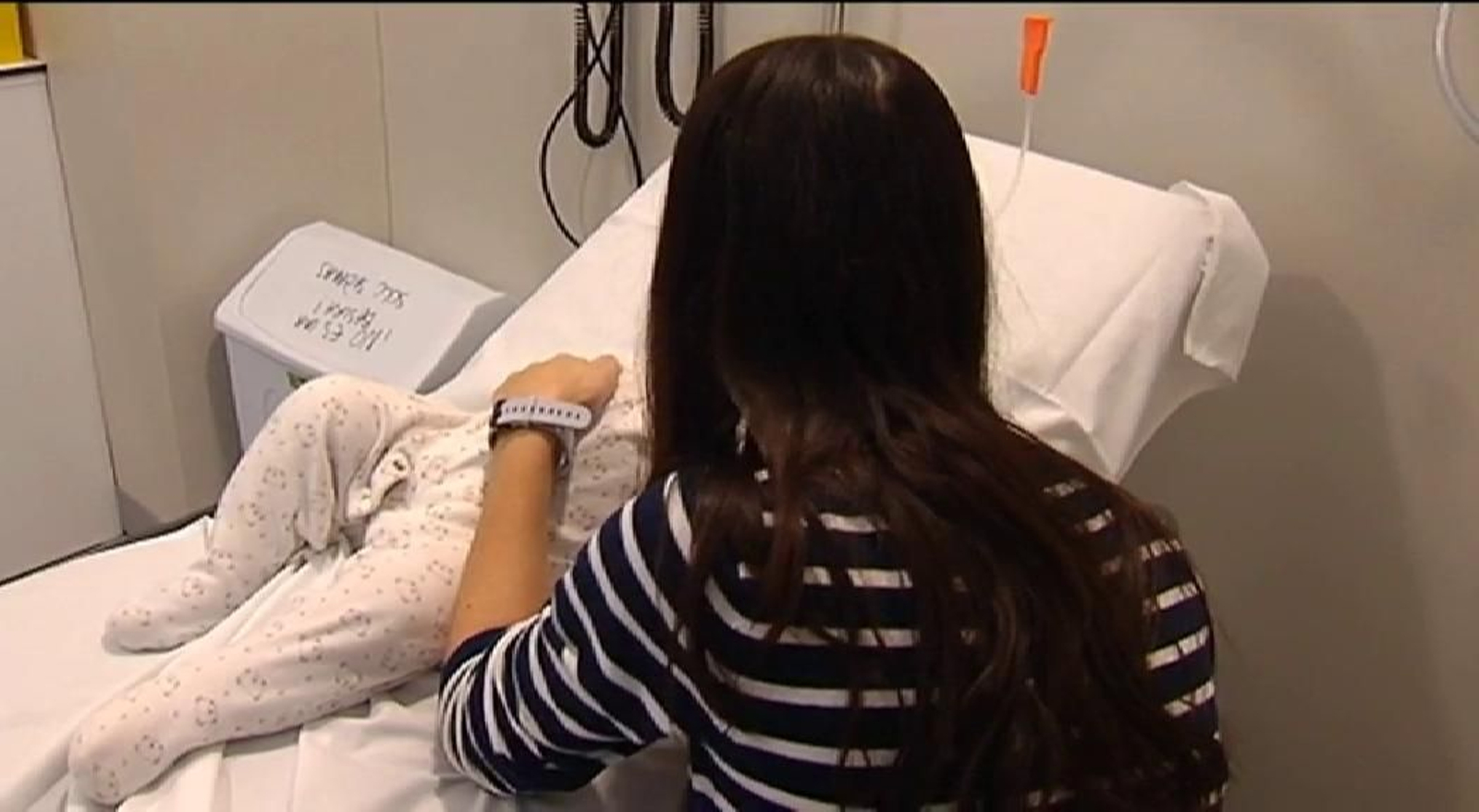 Los casos de bronquiolitis entre los más pequeños van en aumento y hasta la próxima semana no se alcanzará el pico de contagios Los casos de bronquiolitis entre los más pequeños van en aumento y hasta la próxima semana no se alcanzará el pico de contagios