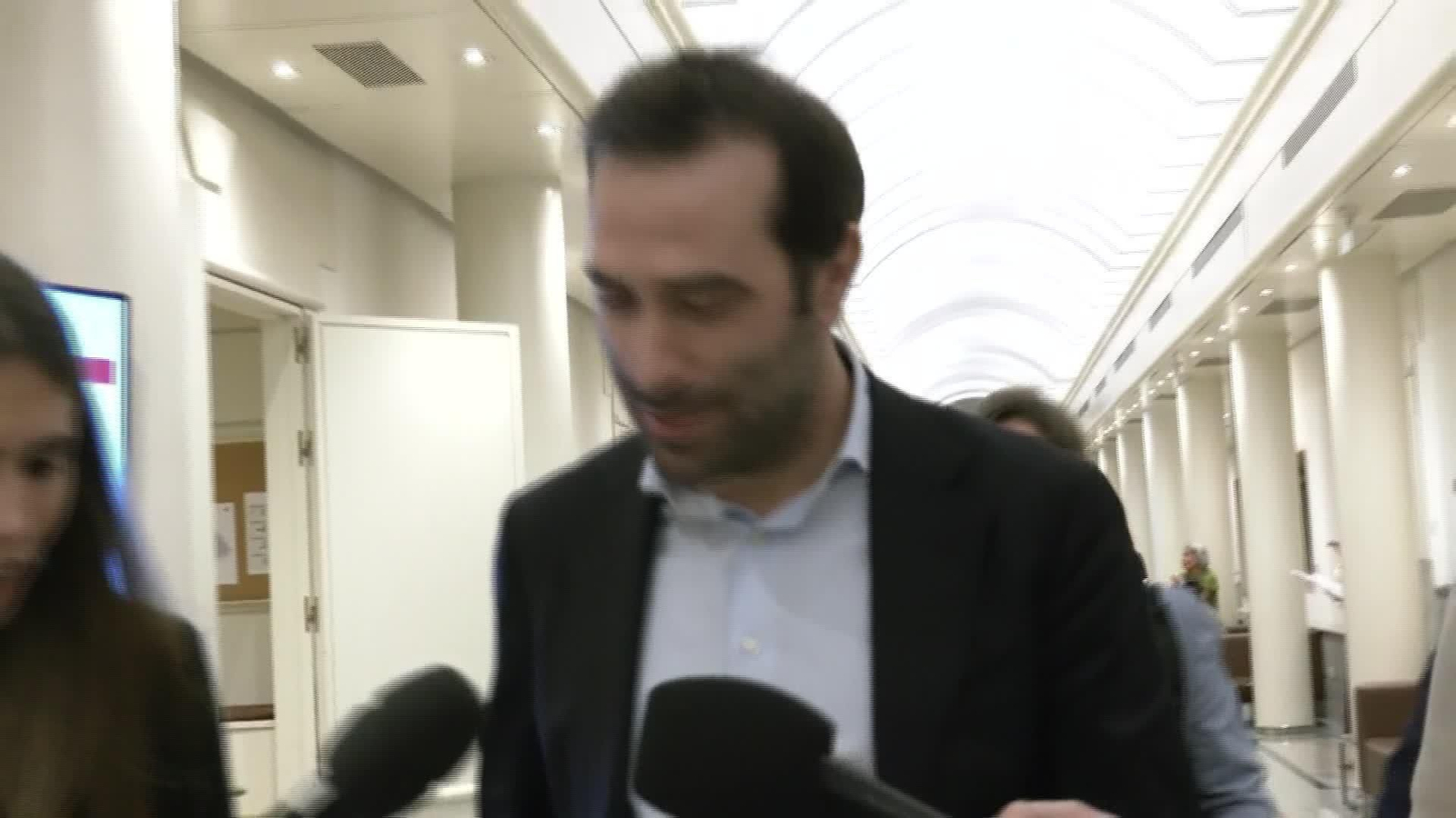 M081-SENADO CANUTAZO CARLOS CUERPO TARDE