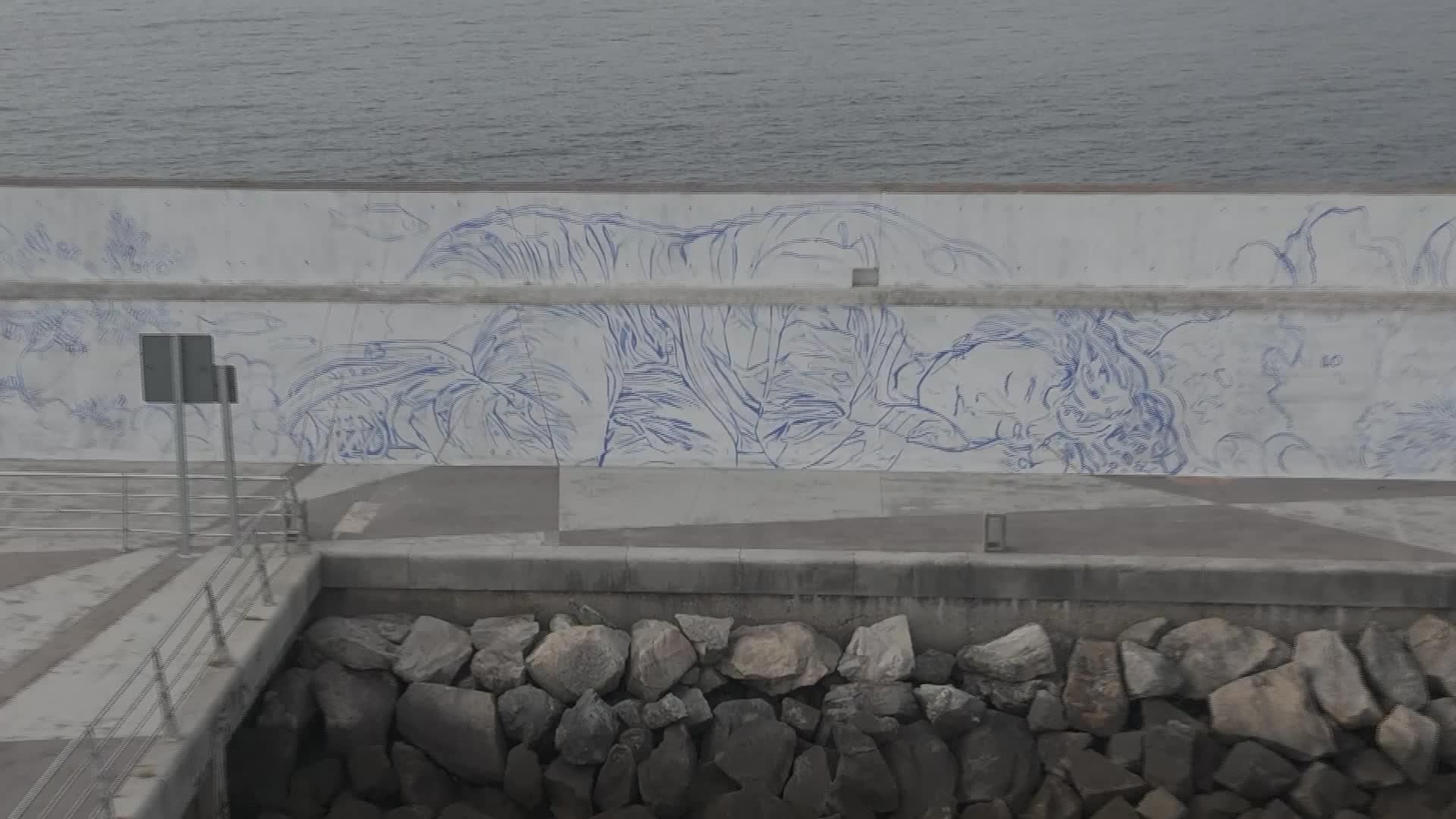 L003-EDI PONTEVEDRA MURAL GIGANTE EN BAIONA
