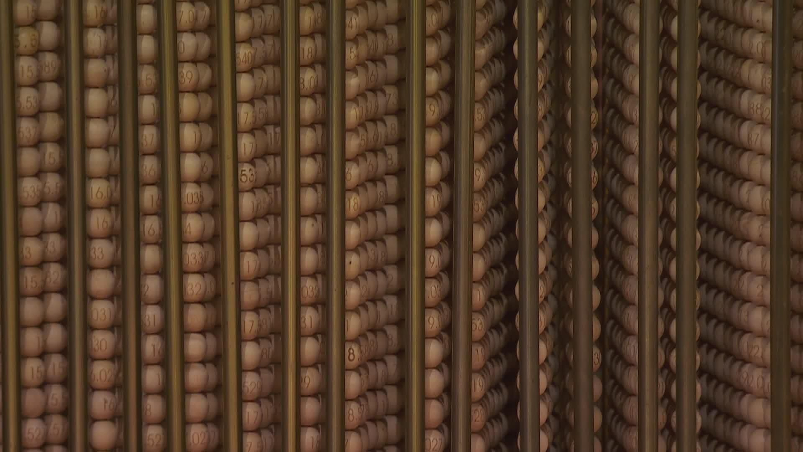 L020-MADRID LLENADO BOMBOS LOTERIA