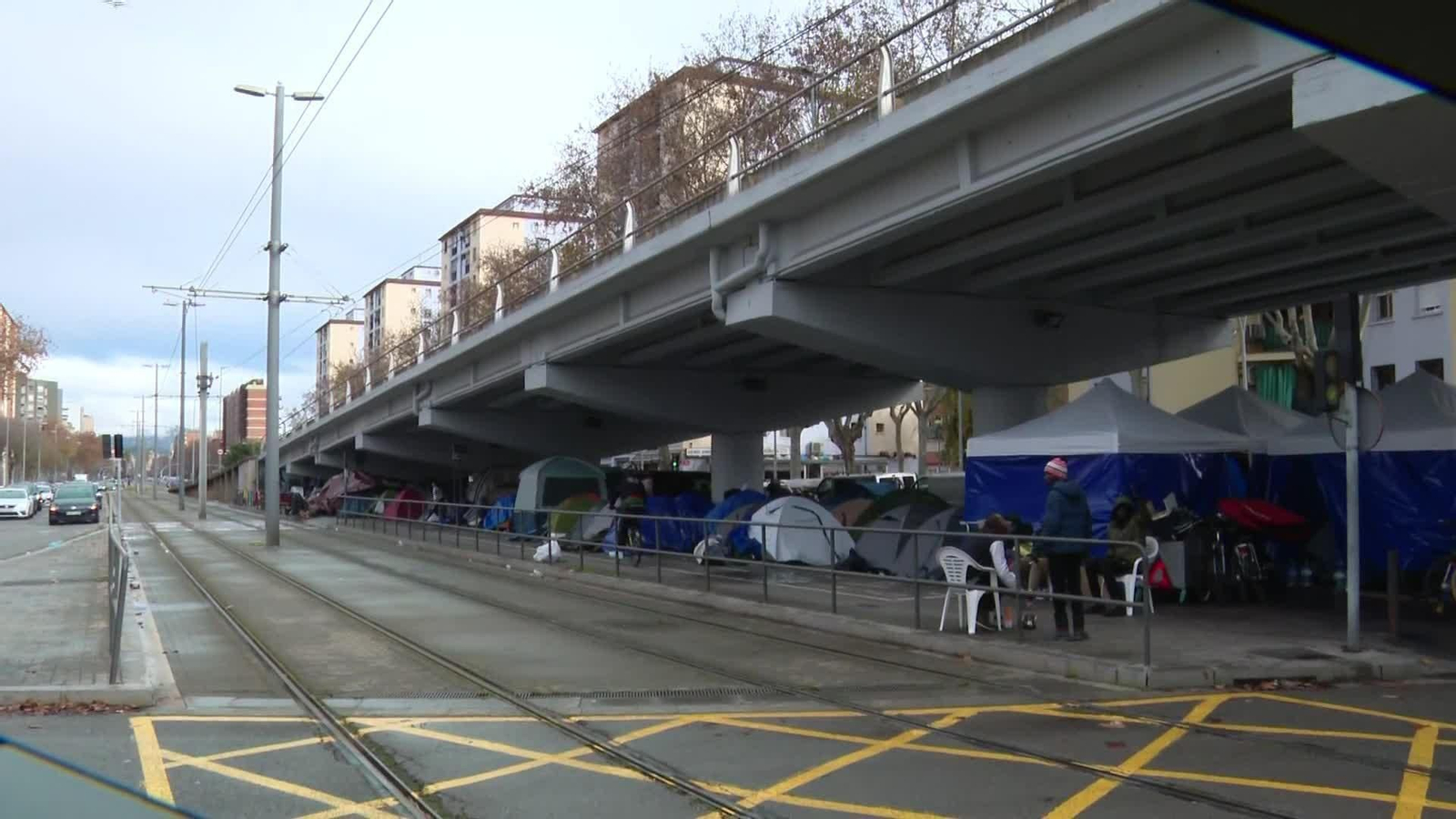 J022-BARCELONA SITUACION MIGRANTES BADALONA