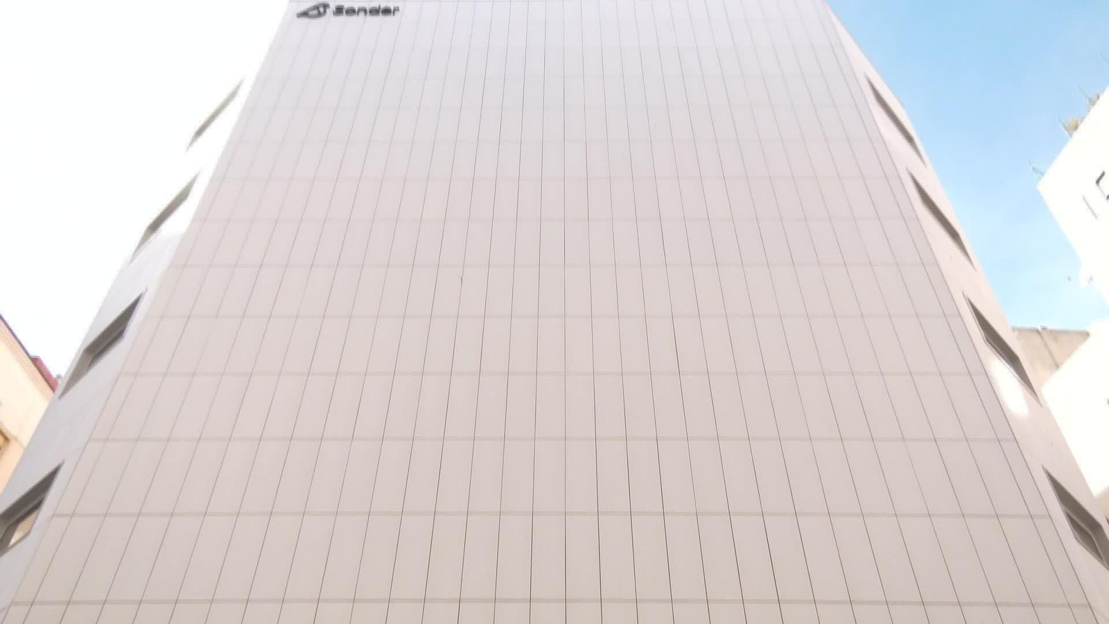 L042-MALAGA HOTEL DESALOJADO