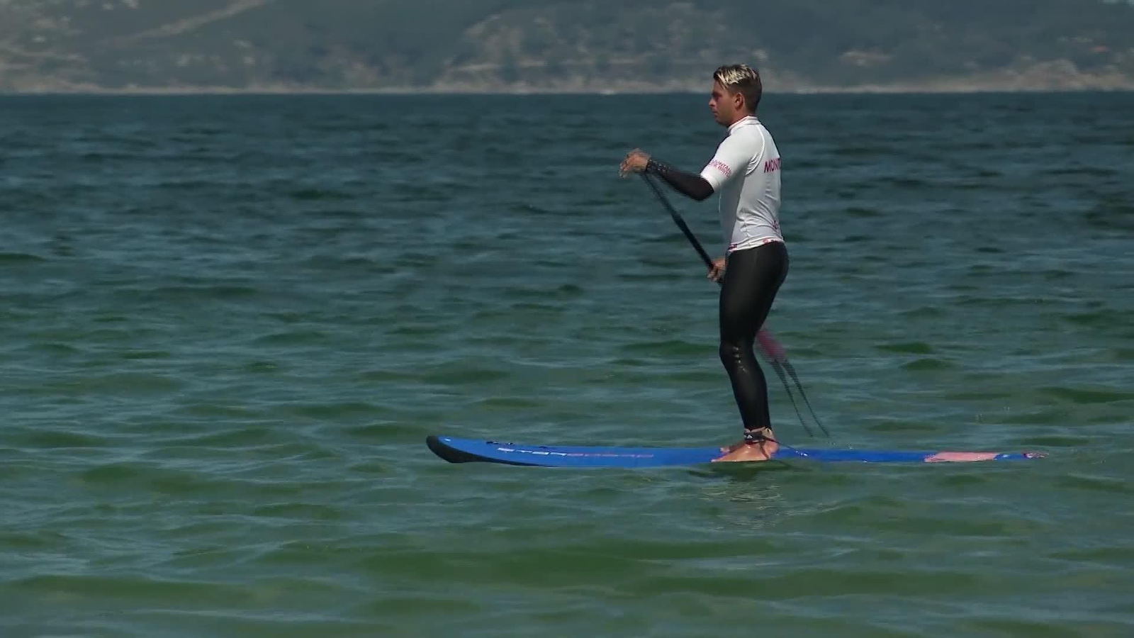 X041-EDI VARIOS LOS PELIGROS DEL PADEL SURF