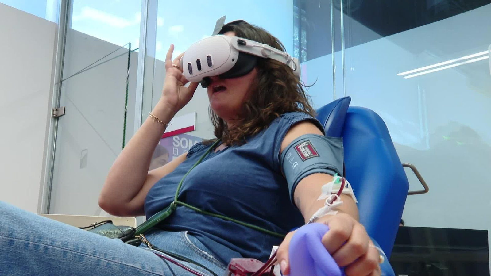 X001-EDI-BARCELONA DONACION SANGRE GAFAS VIRTUALES