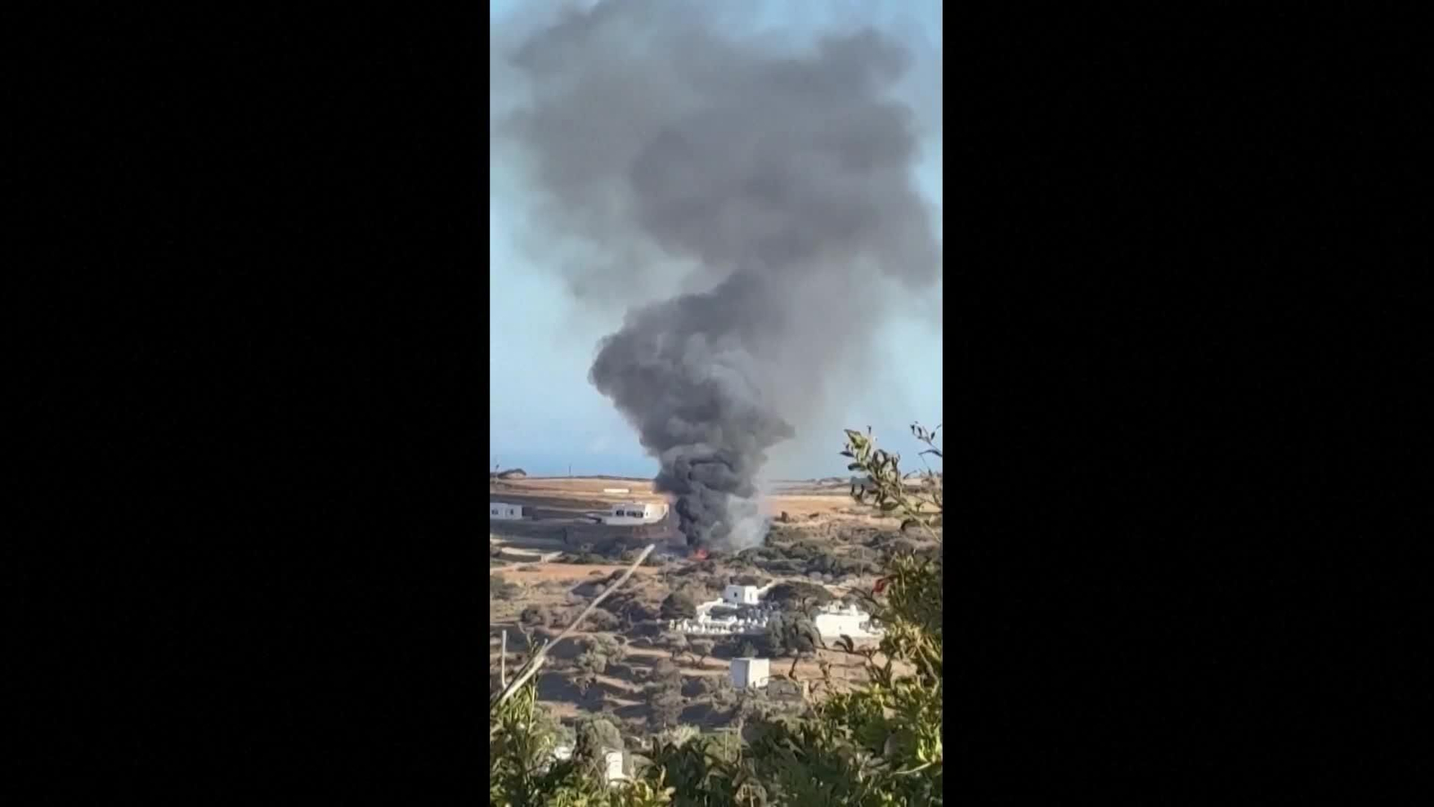 M033-GRECIA ACCIDENTE HELICOPTERO RECIEN CASADOS