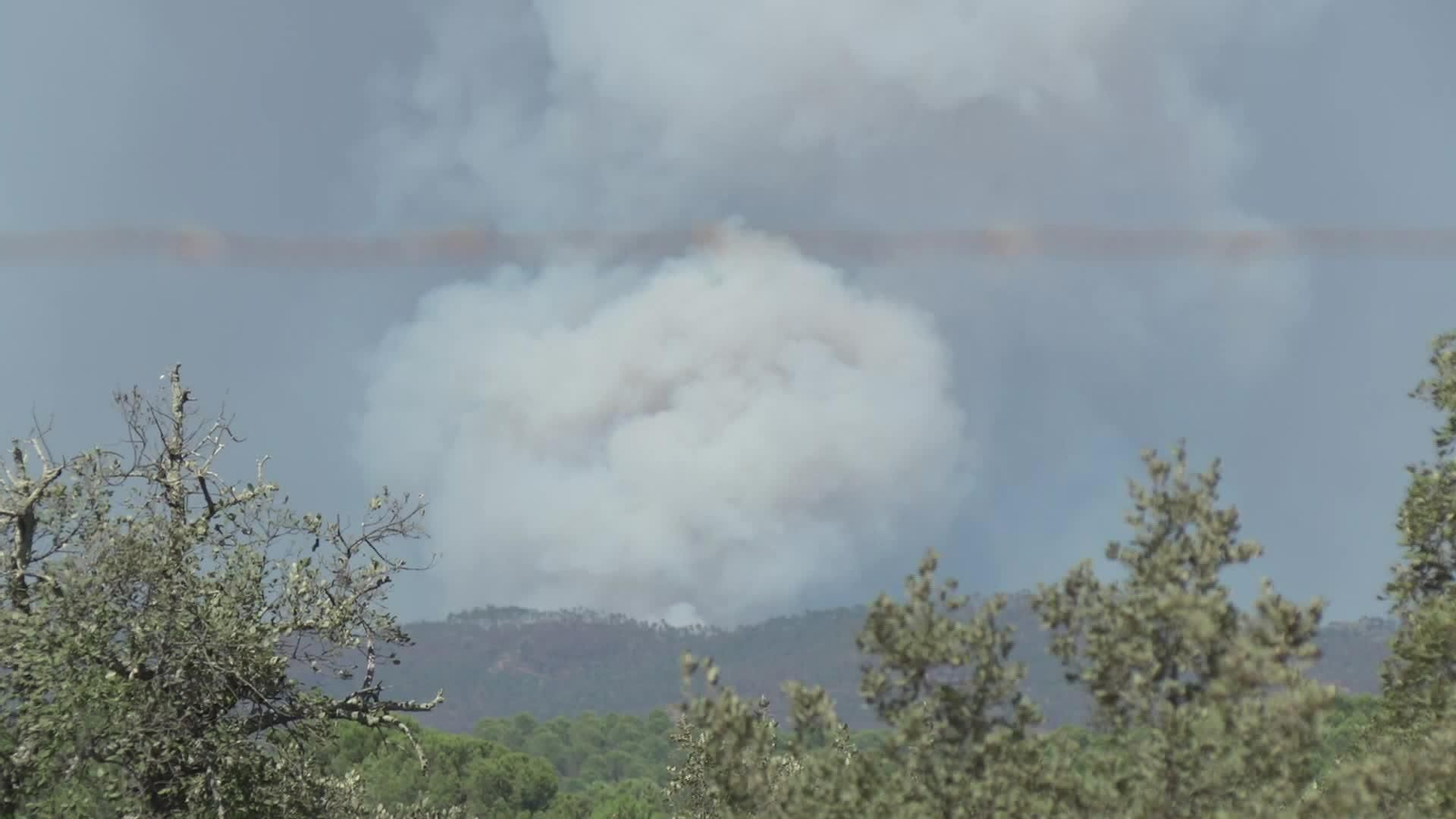 J013-HUELVA INCENDIO NIEBLA AYER