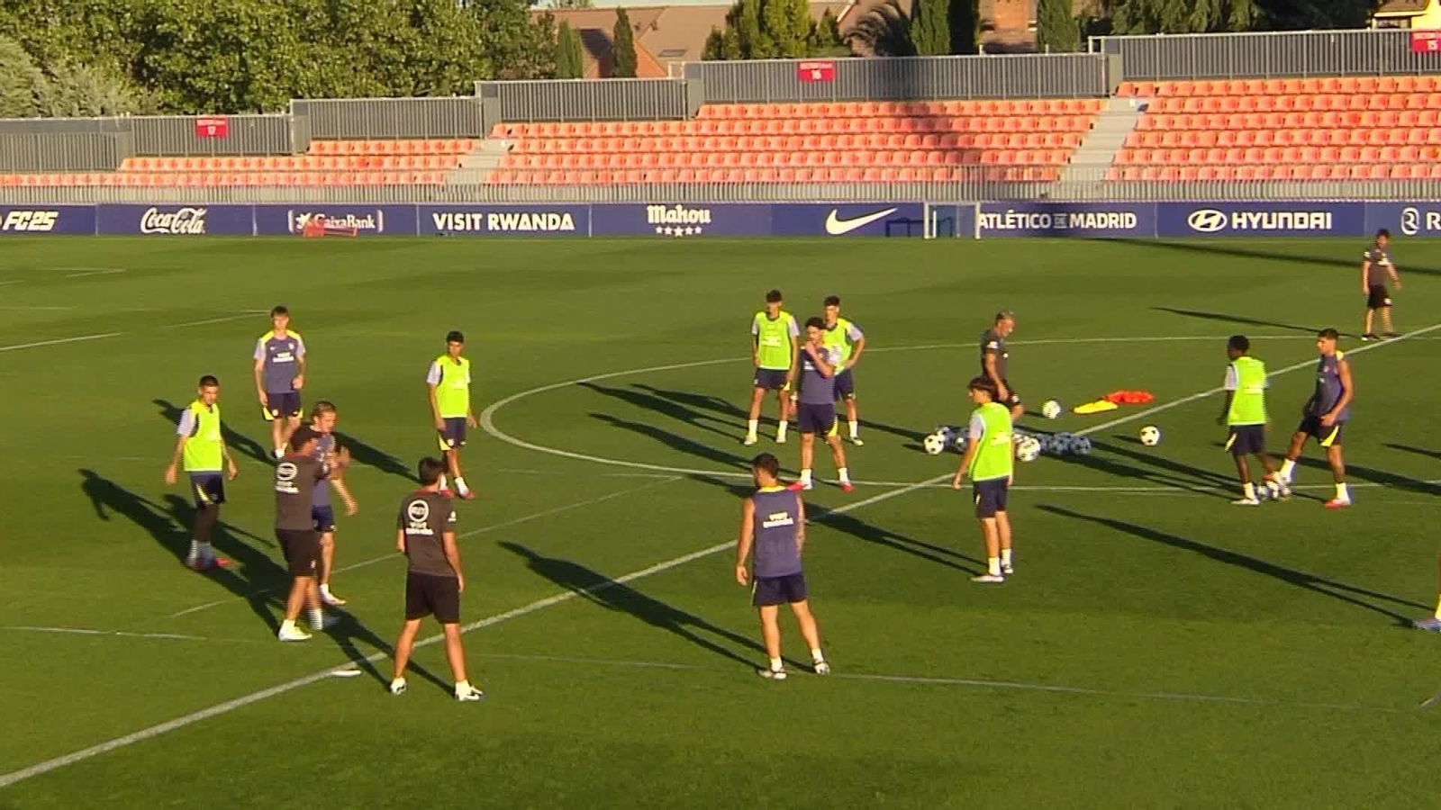 L076-MADRID ENTRENAMIENTO ATLÉTICO