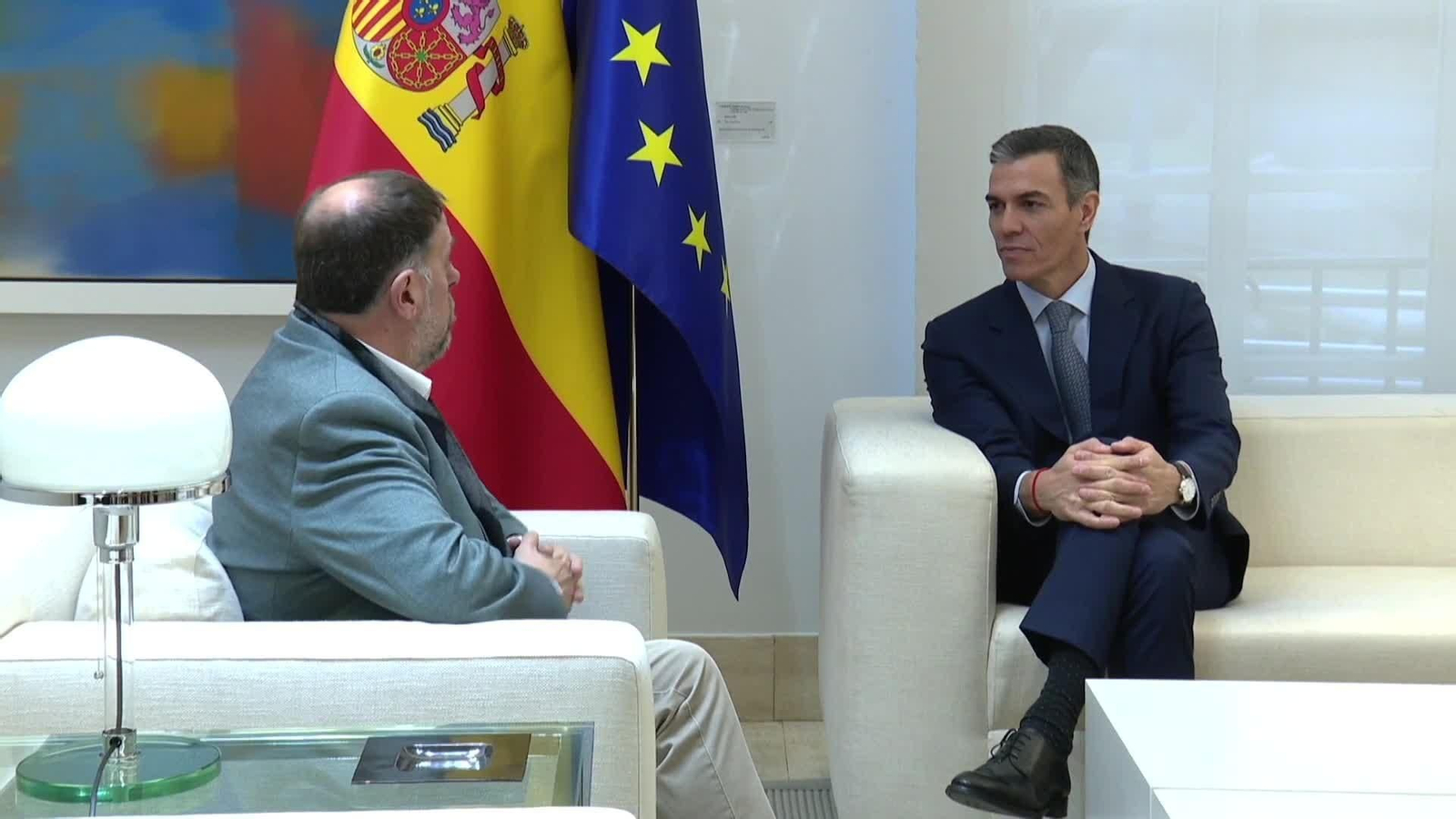 Sánchez se reúne con Junqueras