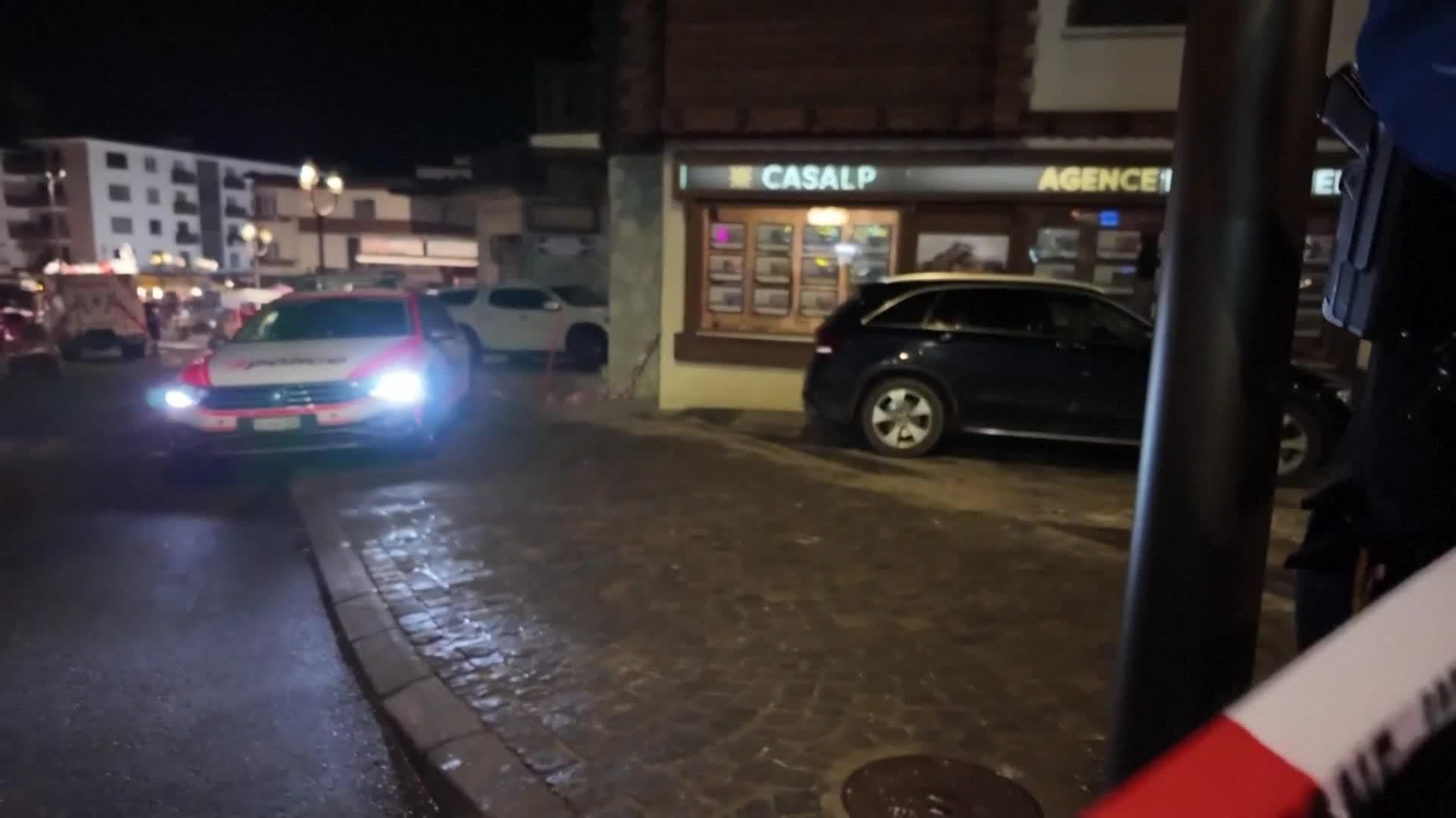 J006-SUIZA EXPLOSIÓN EN ESTACIÓN ESQUI