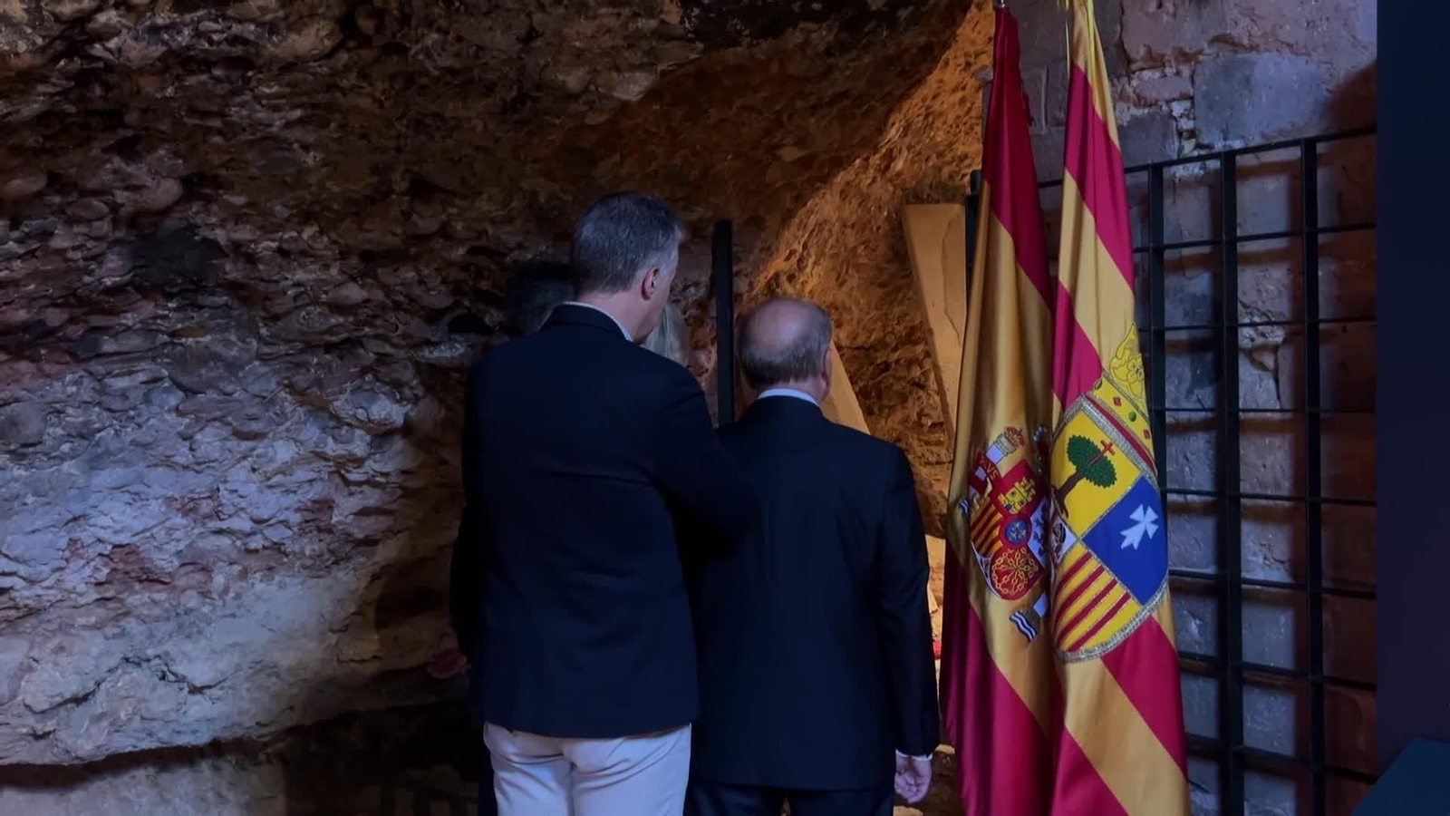 va regreso restos reyes aragoneses monasterio