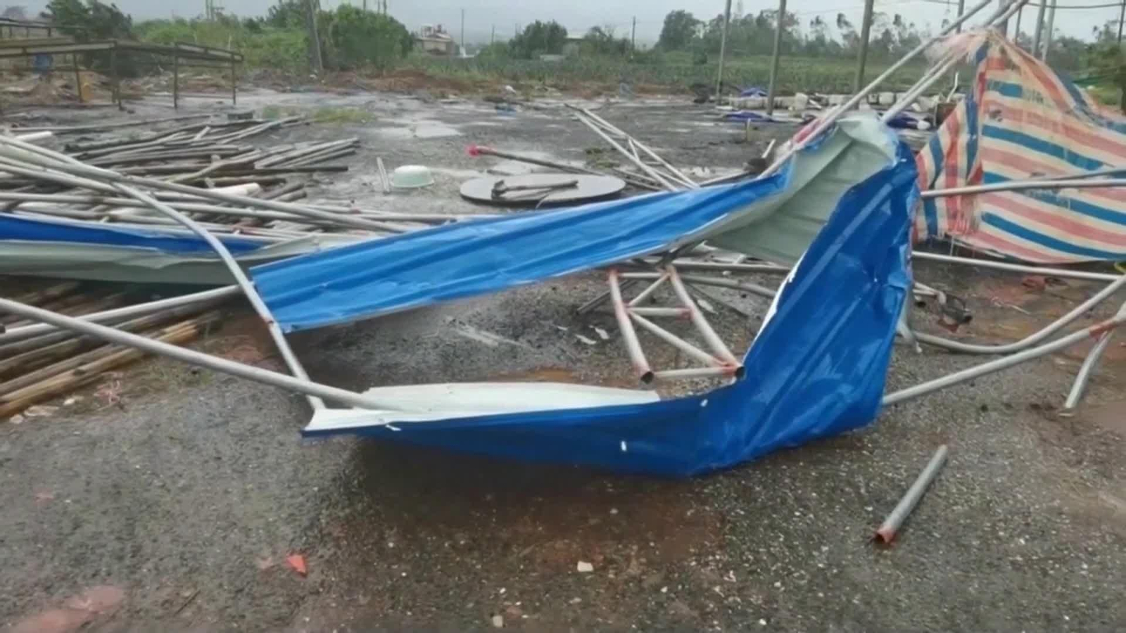 D009-CHINA TIFON MATMO DAÑOS D009-CHINA TIFON MATMO DAÑOS