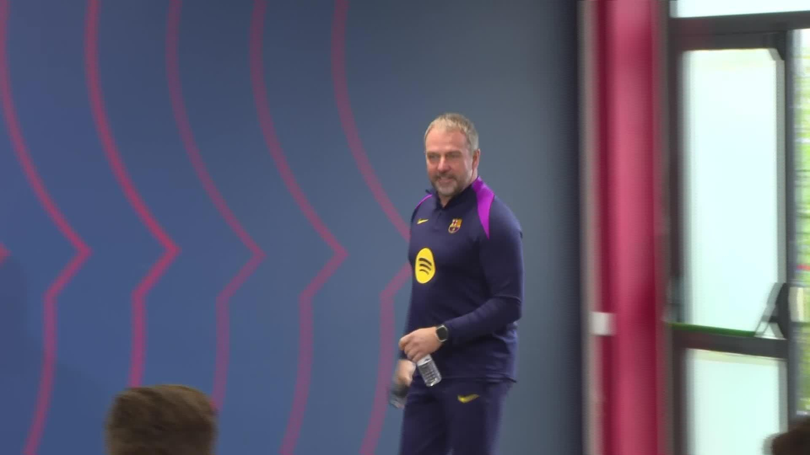 S015-BARCELONA RP HANSI FLICK