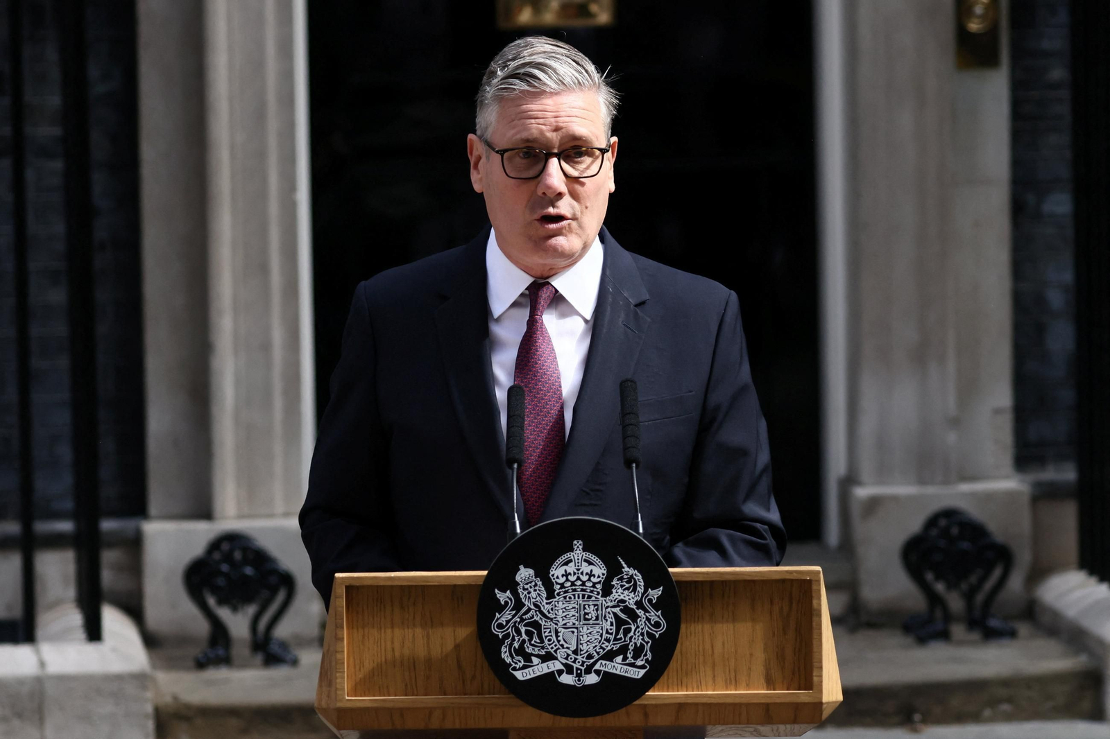 Starmer anuncia su dimisión como primer ministro del Reino Unido