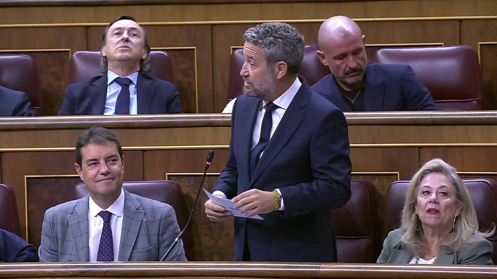 X020-CONGRESO SESION DE CONTROL PREGUNTAS A TORRES