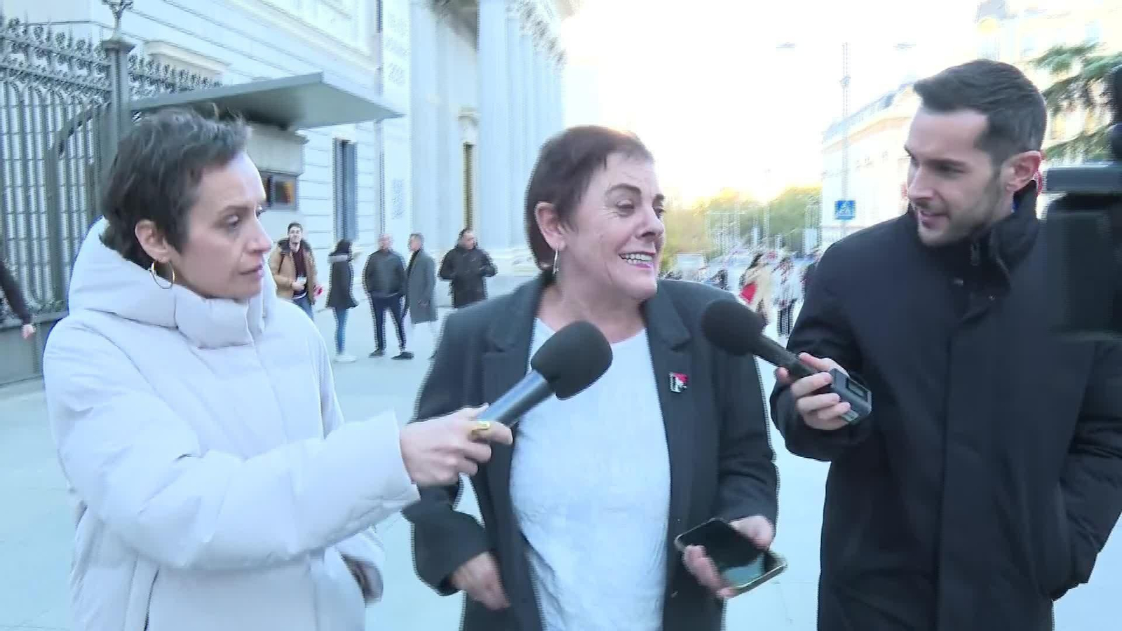 X077-MADRID MERTXE AIZPURUA ES MENTIRA REUNION