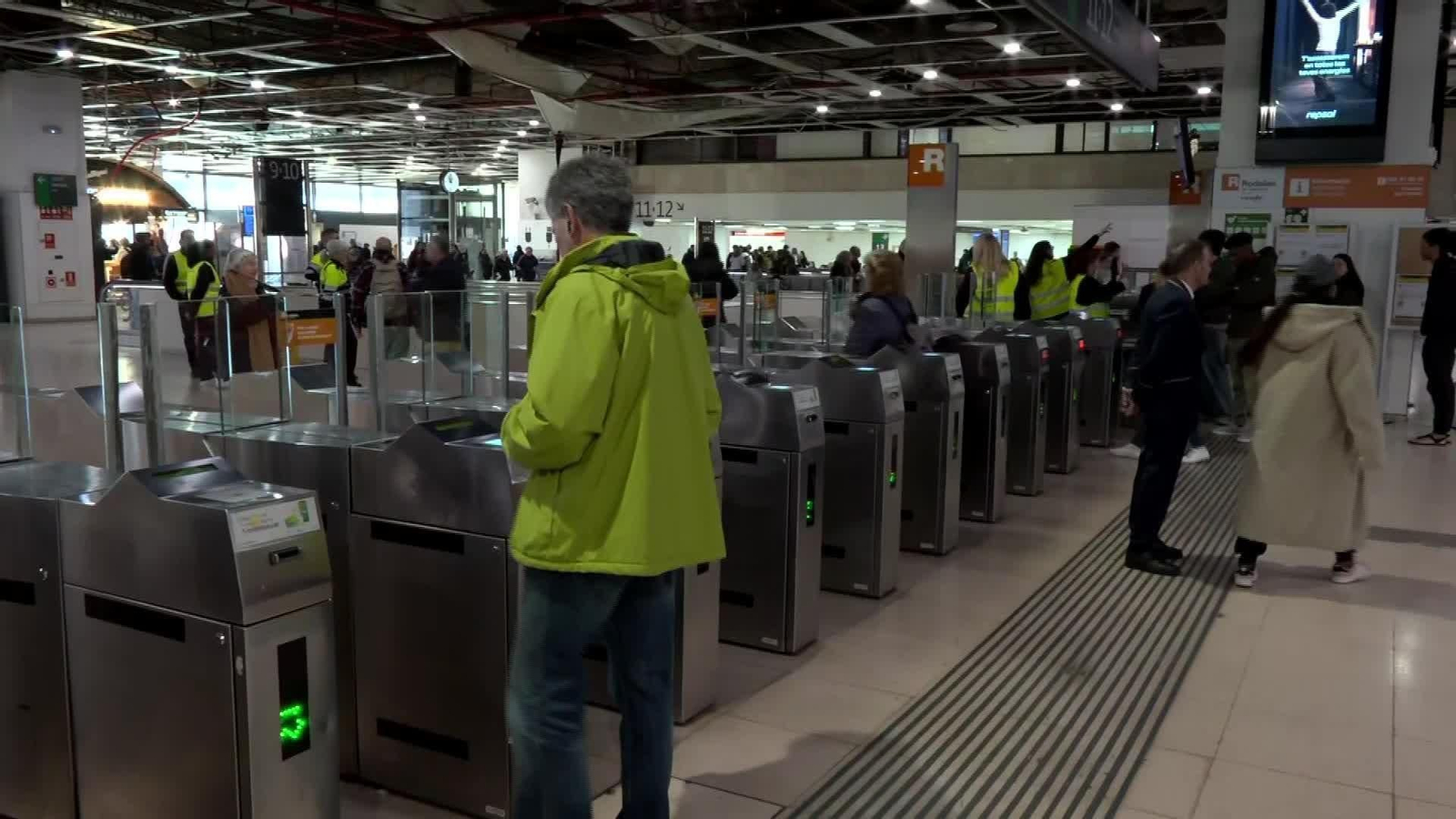 V032-BARCELONA SITUACIÓN TRANSPORTE AVE RODALIES