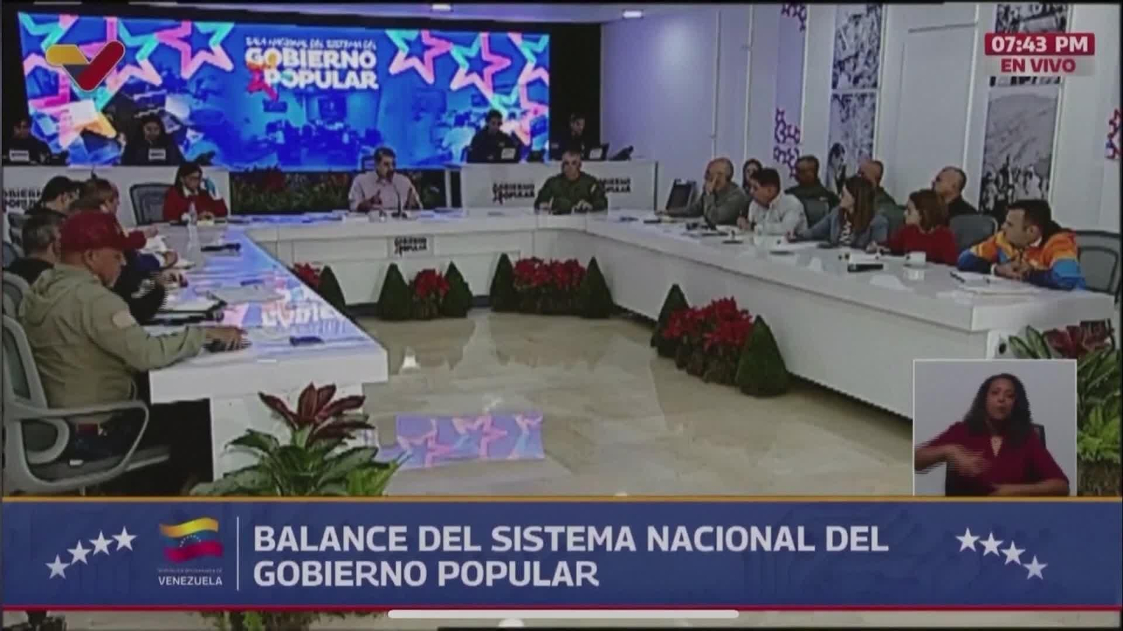 M006-VENEZUELA MADURO SE REUNE CON GOBIERNO